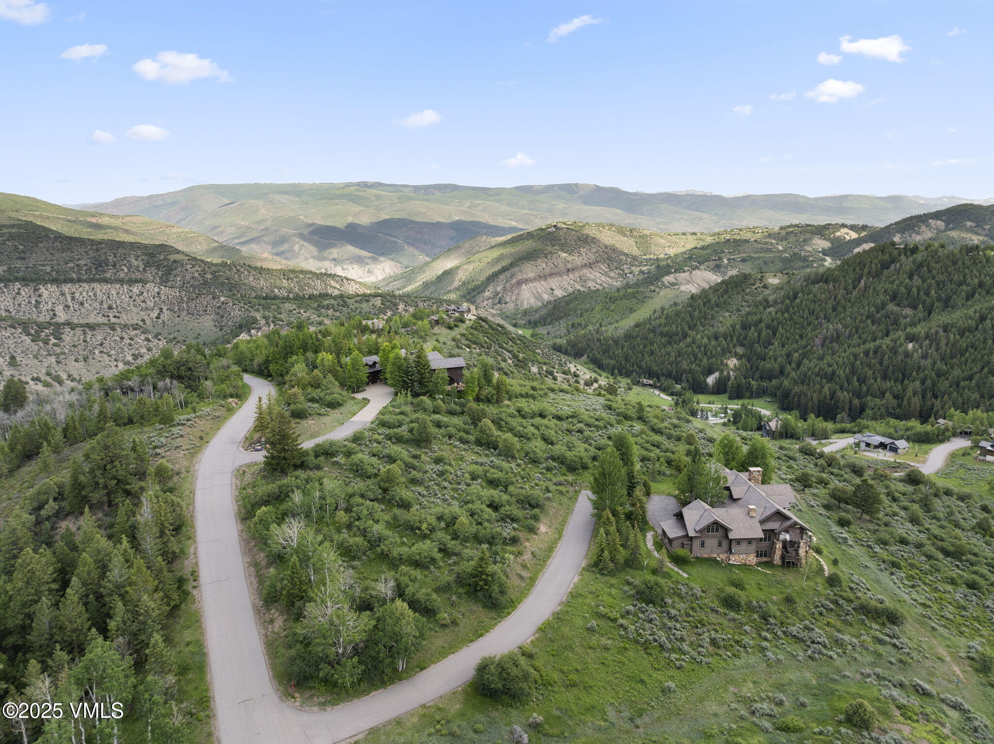 196 Redtail Ridge Property Photo 3