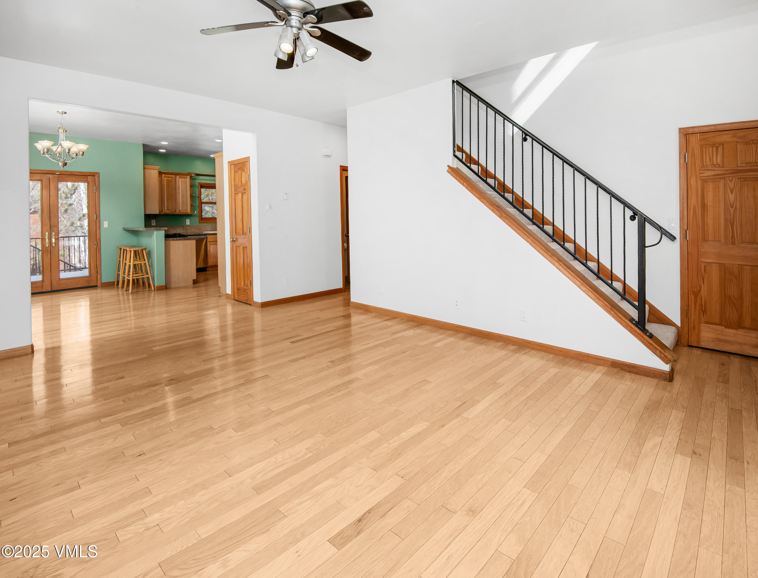 130 Willowstone Place Property Photo 3