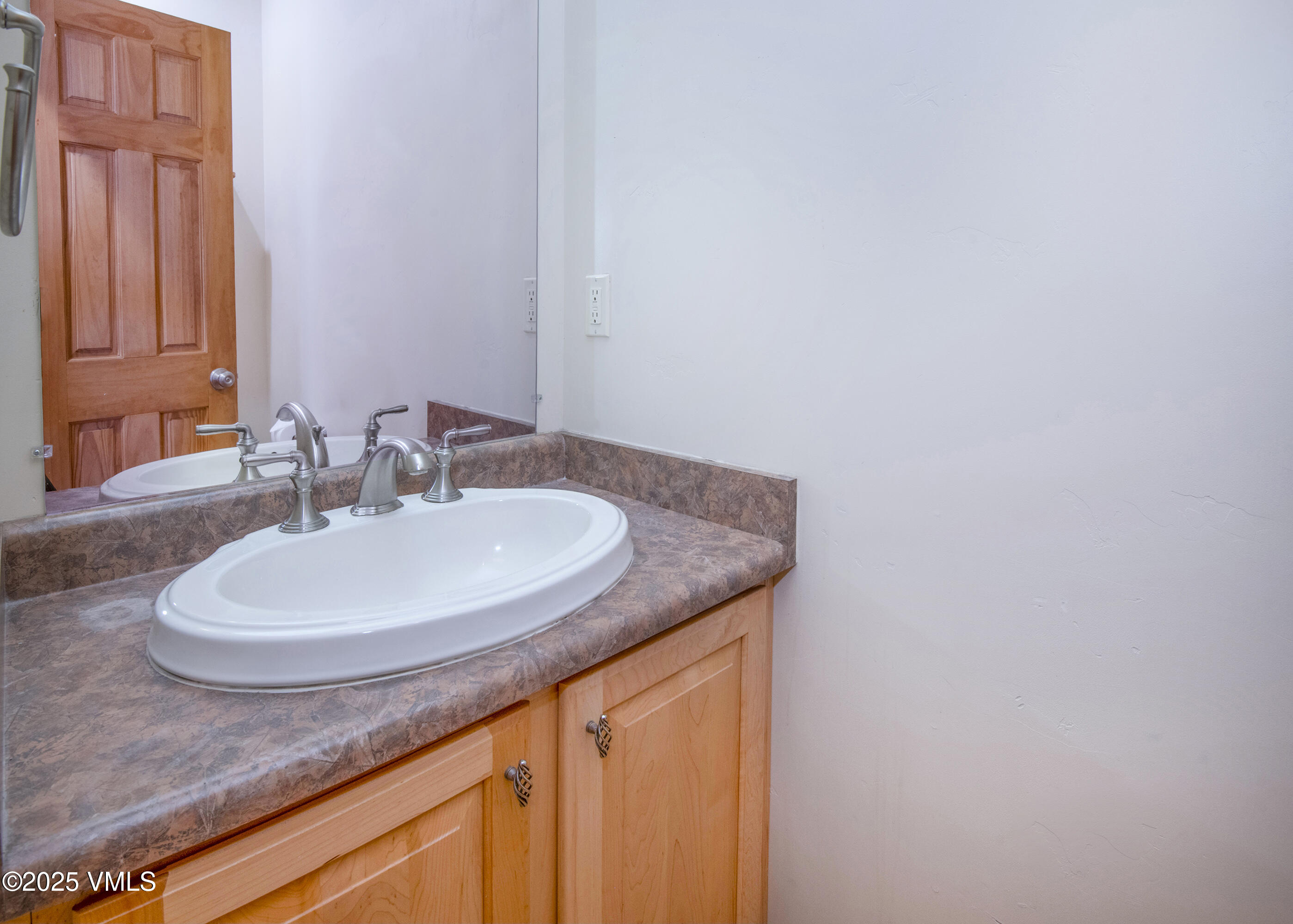 130 Willowstone Place Property Photo 12