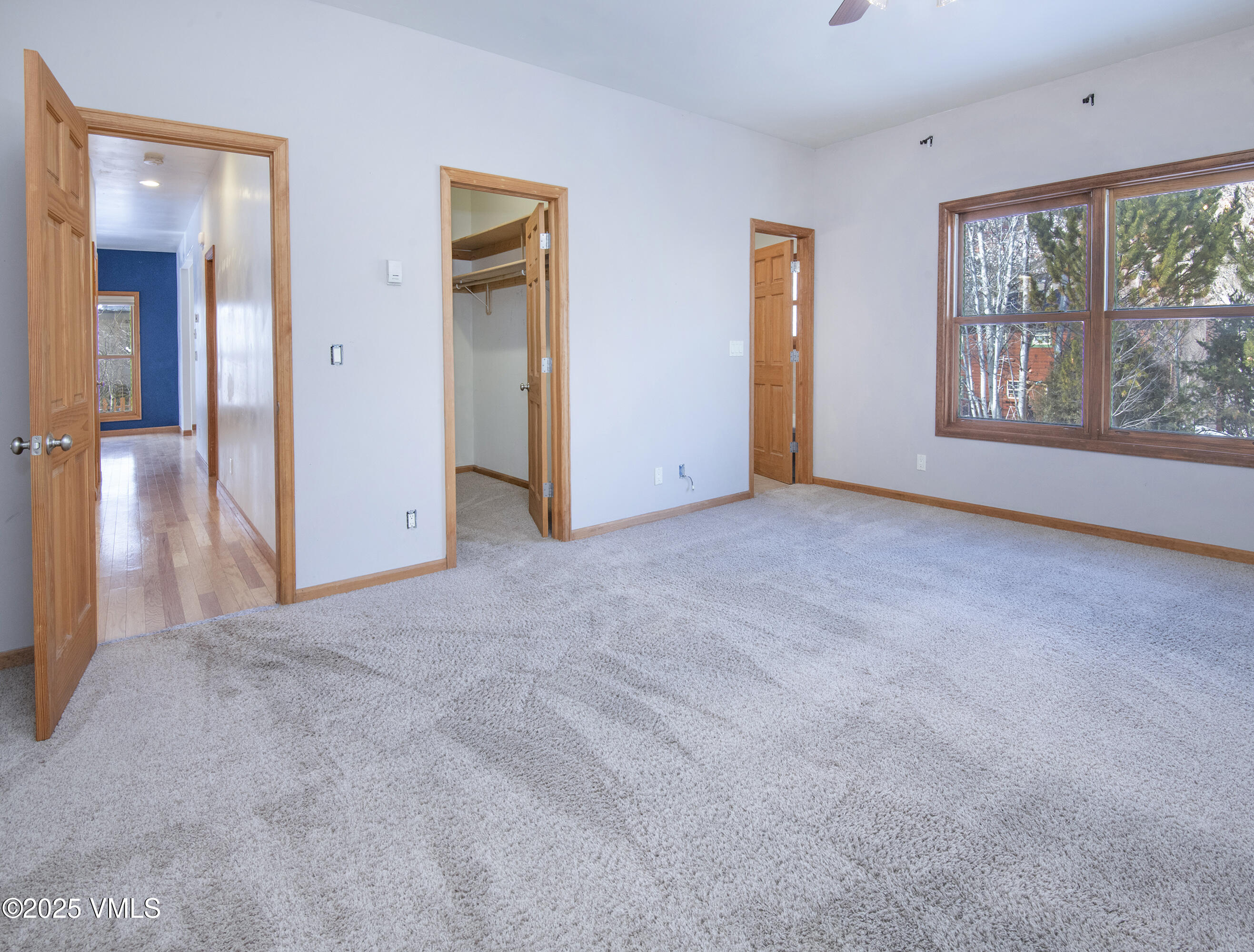 130 Willowstone Place Property Photo 13