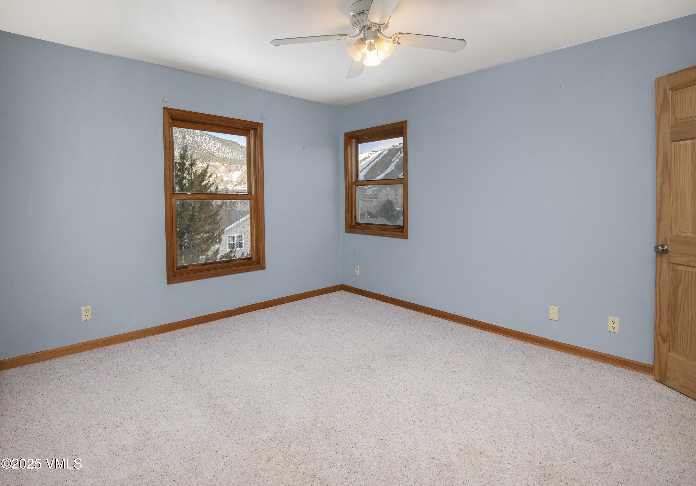 130 Willowstone Place Property Photo 18