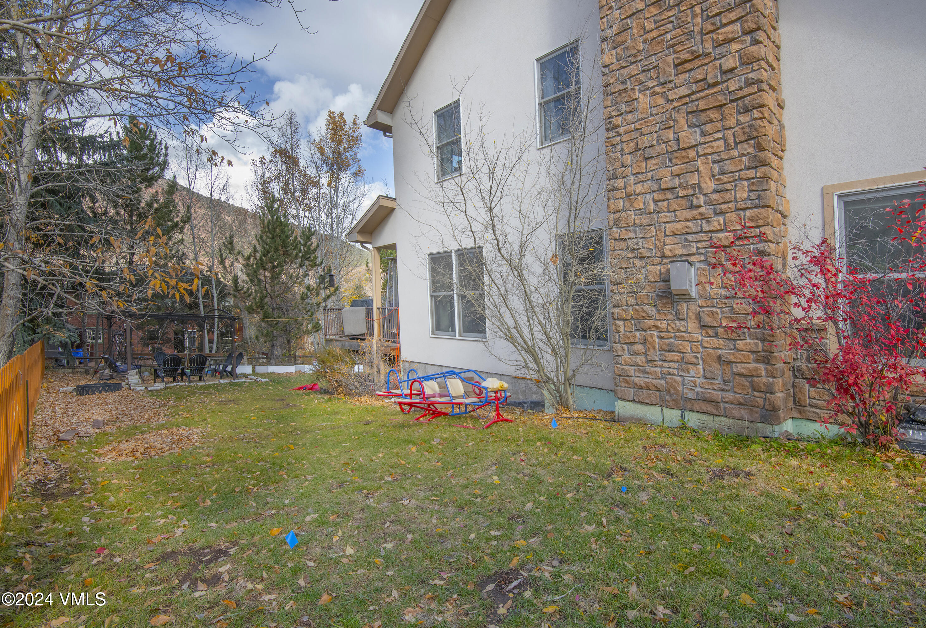 130 Willowstone Place Property Photo 30