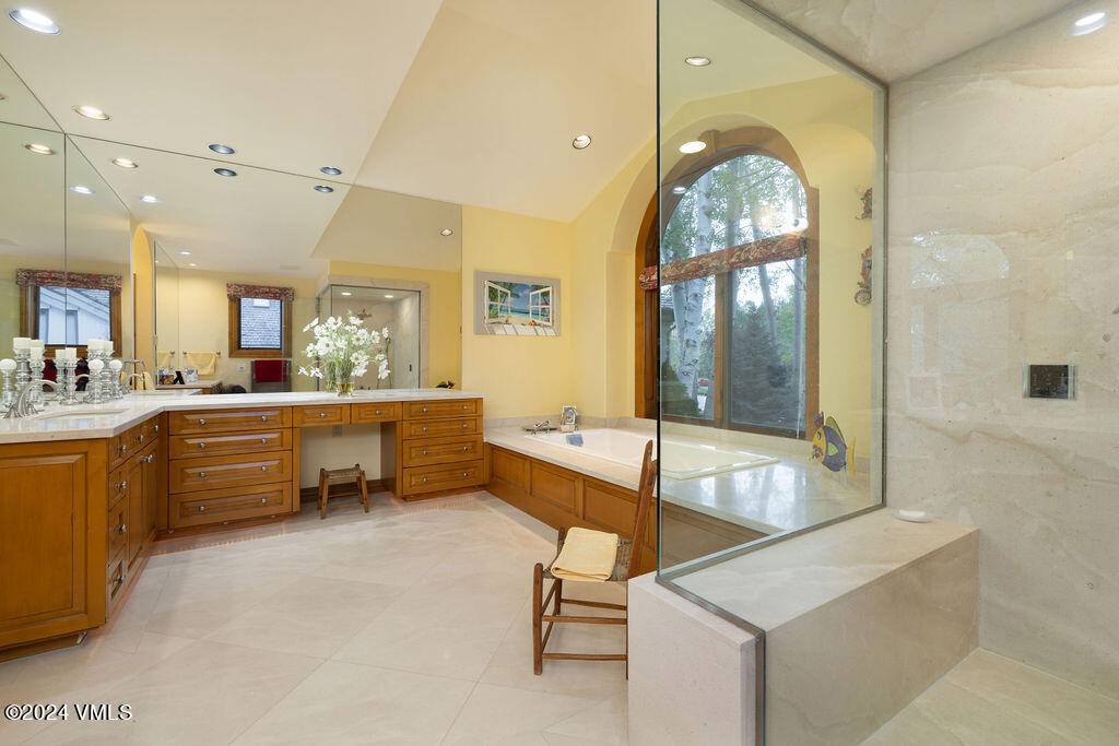 84 Aspen Meadow Drive Property Photo 8