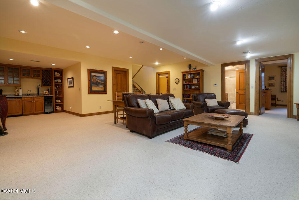 84 Aspen Meadow Drive Property Photo 9