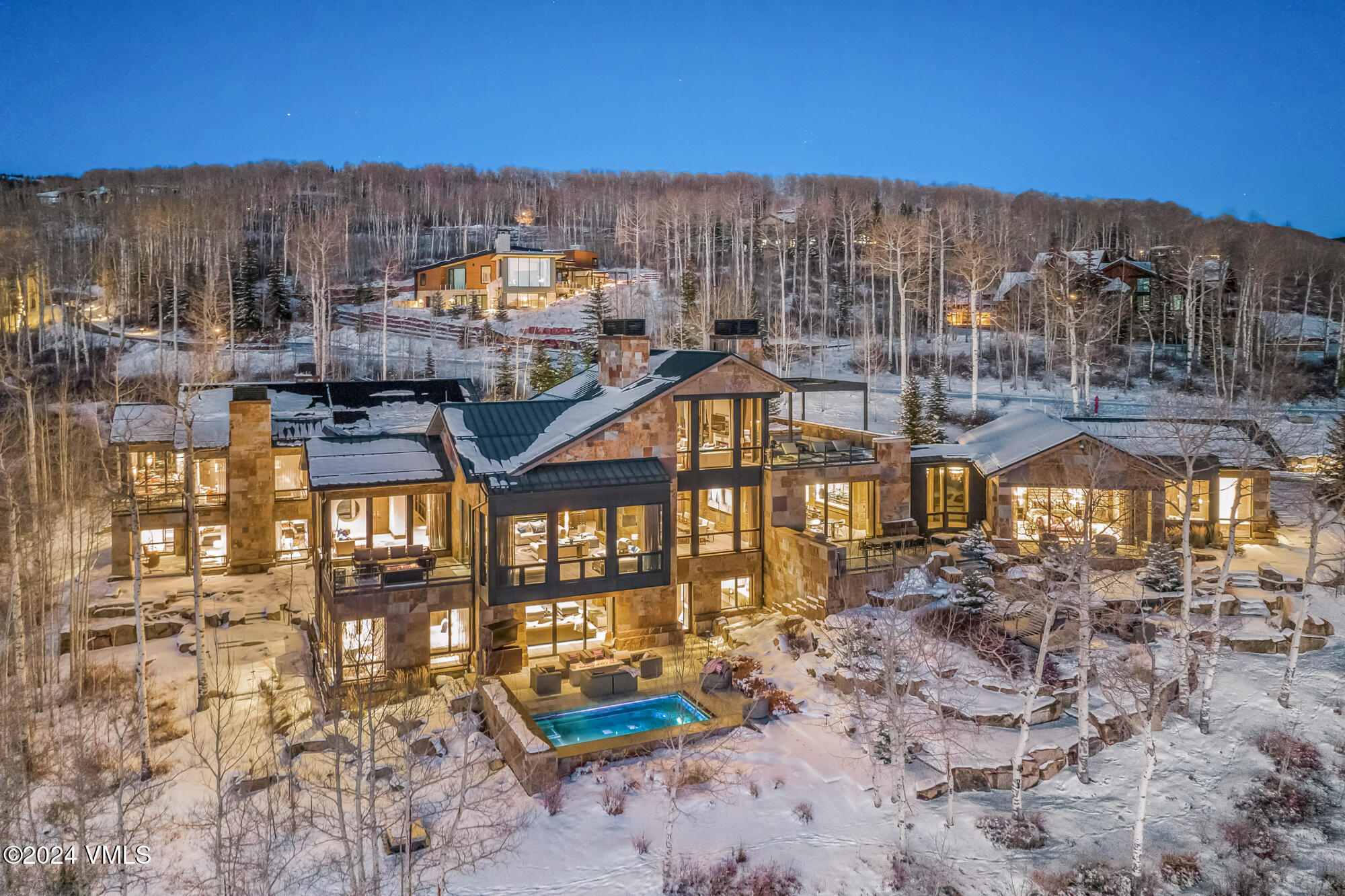 255 Wild Rose Property Photo 1