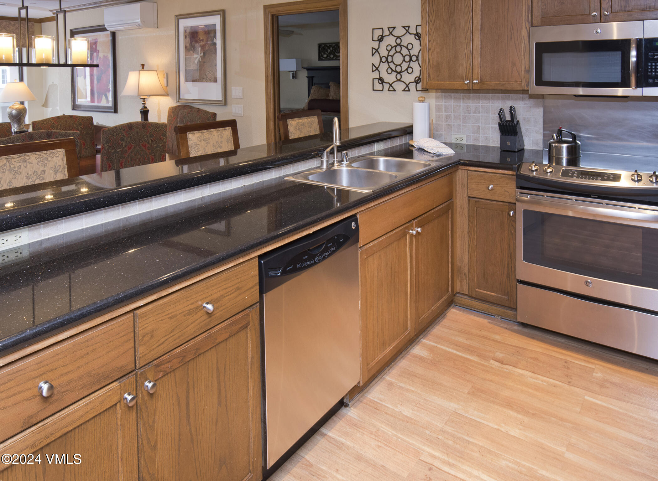 210 Offerson Road, 206-14 Property Photo 3