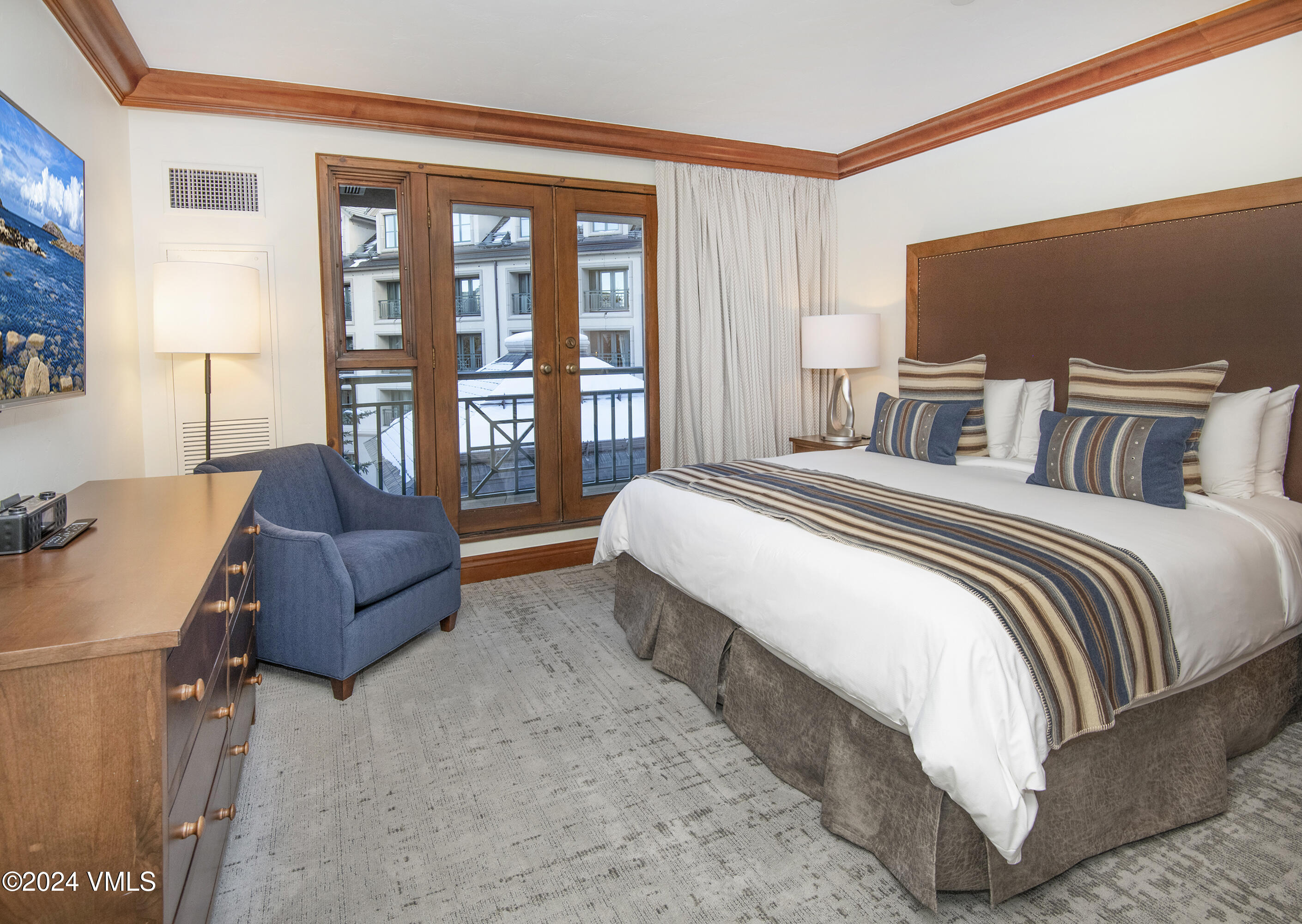 100 E Thomas Place, 3055 - Week 50 Property Photo 13