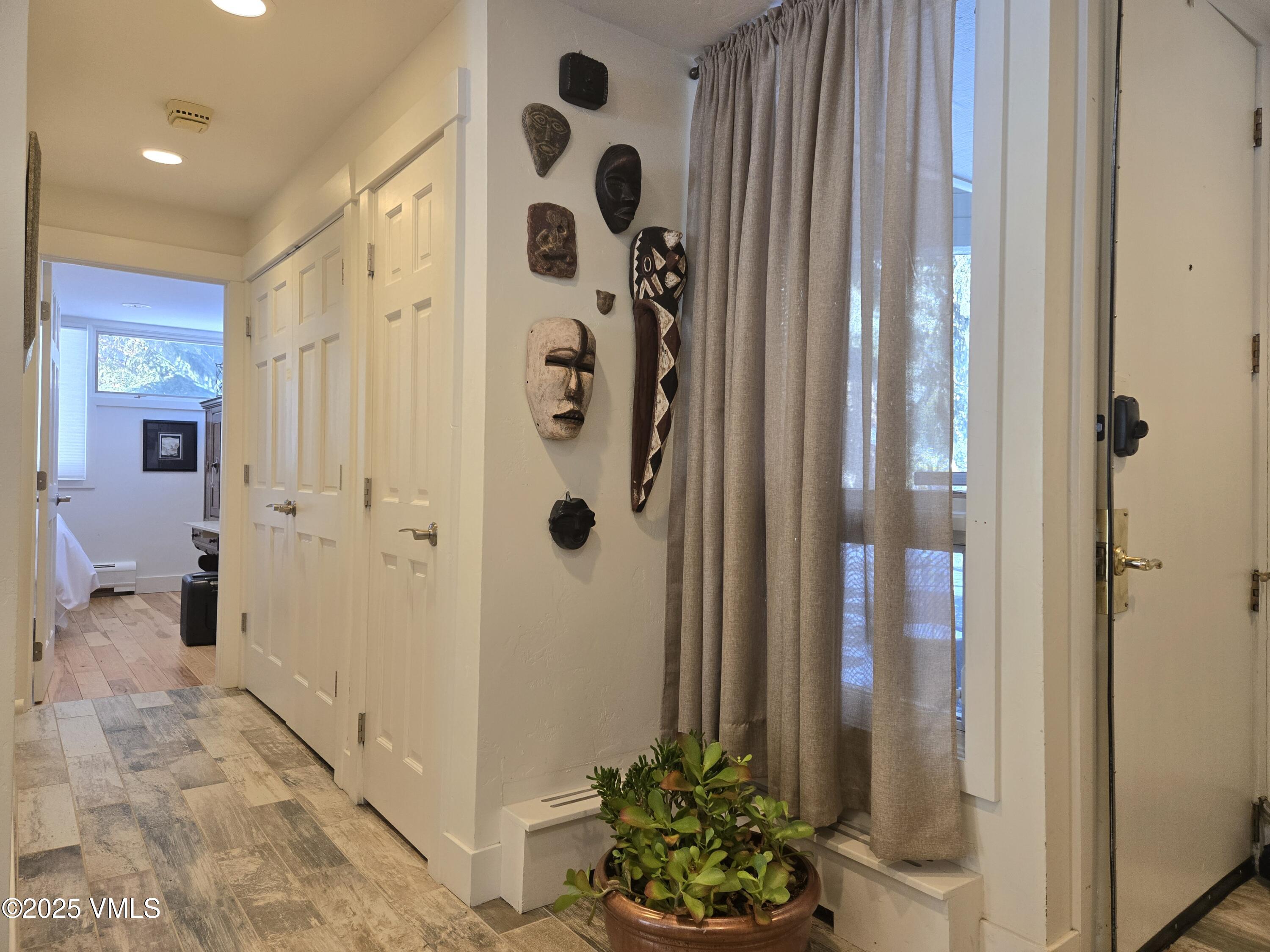 358 Stone Creek Drive, 1 Property Photo 10