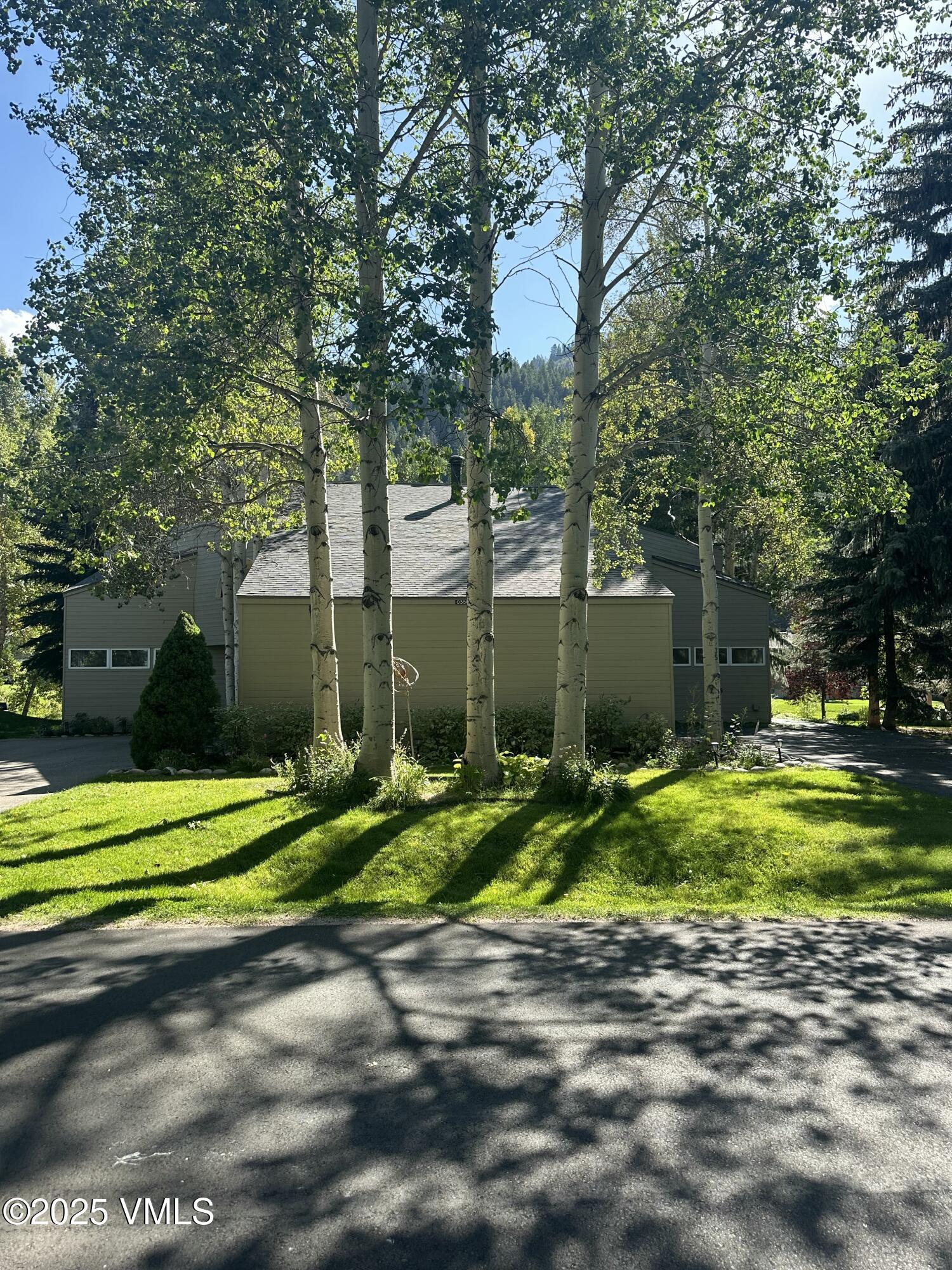 358 Stone Creek Drive, 1 Property Photo 39