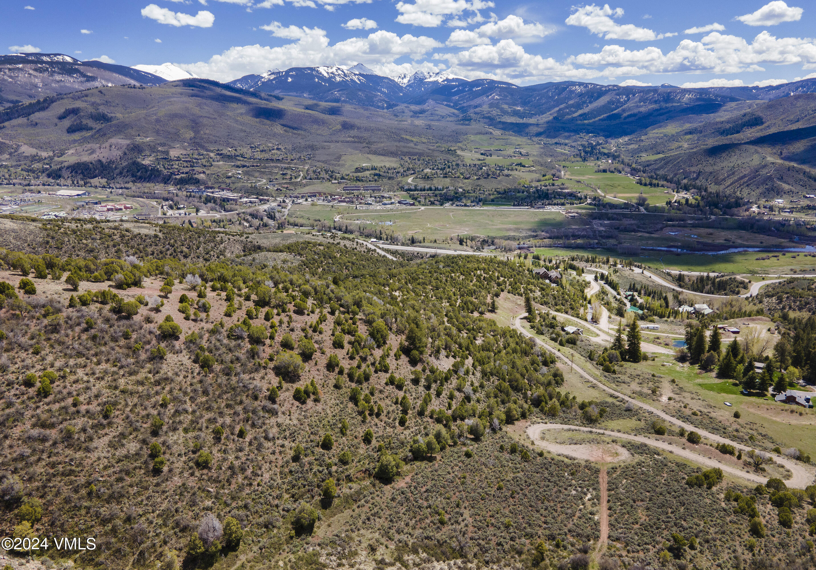 1281 Beard Creek Road Property Photo 8