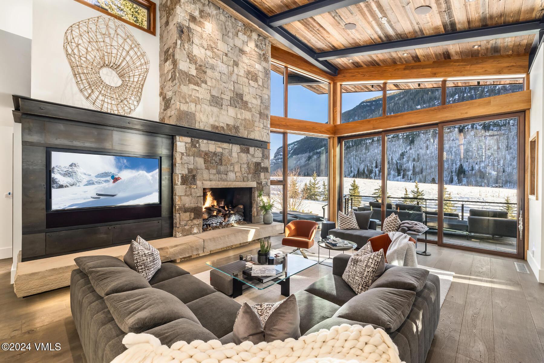 2470 Bald Mountain Road Property Photo 6