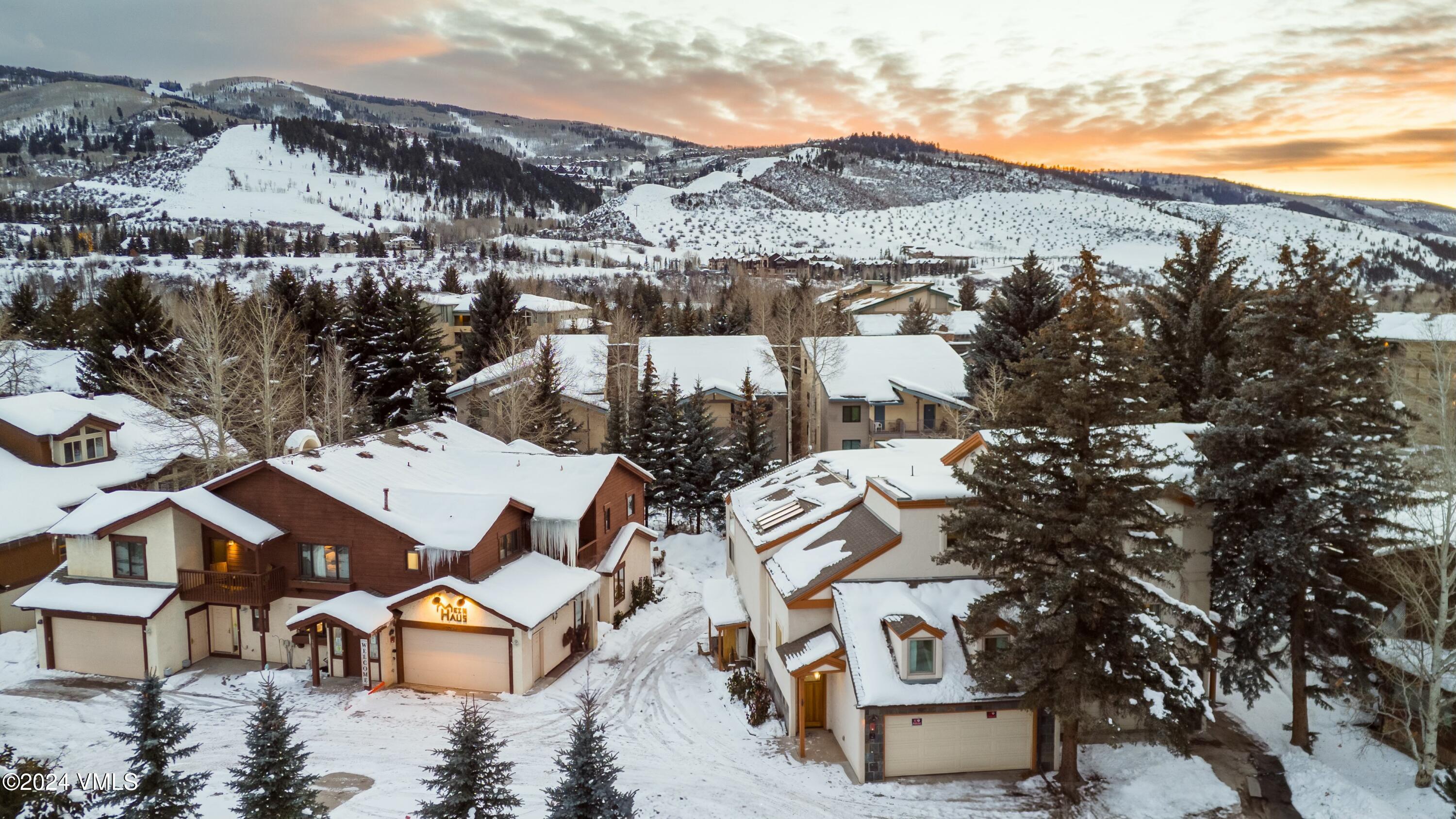 228 & 238 W Beaver Creek Boulevard, A & B Property Photo 37