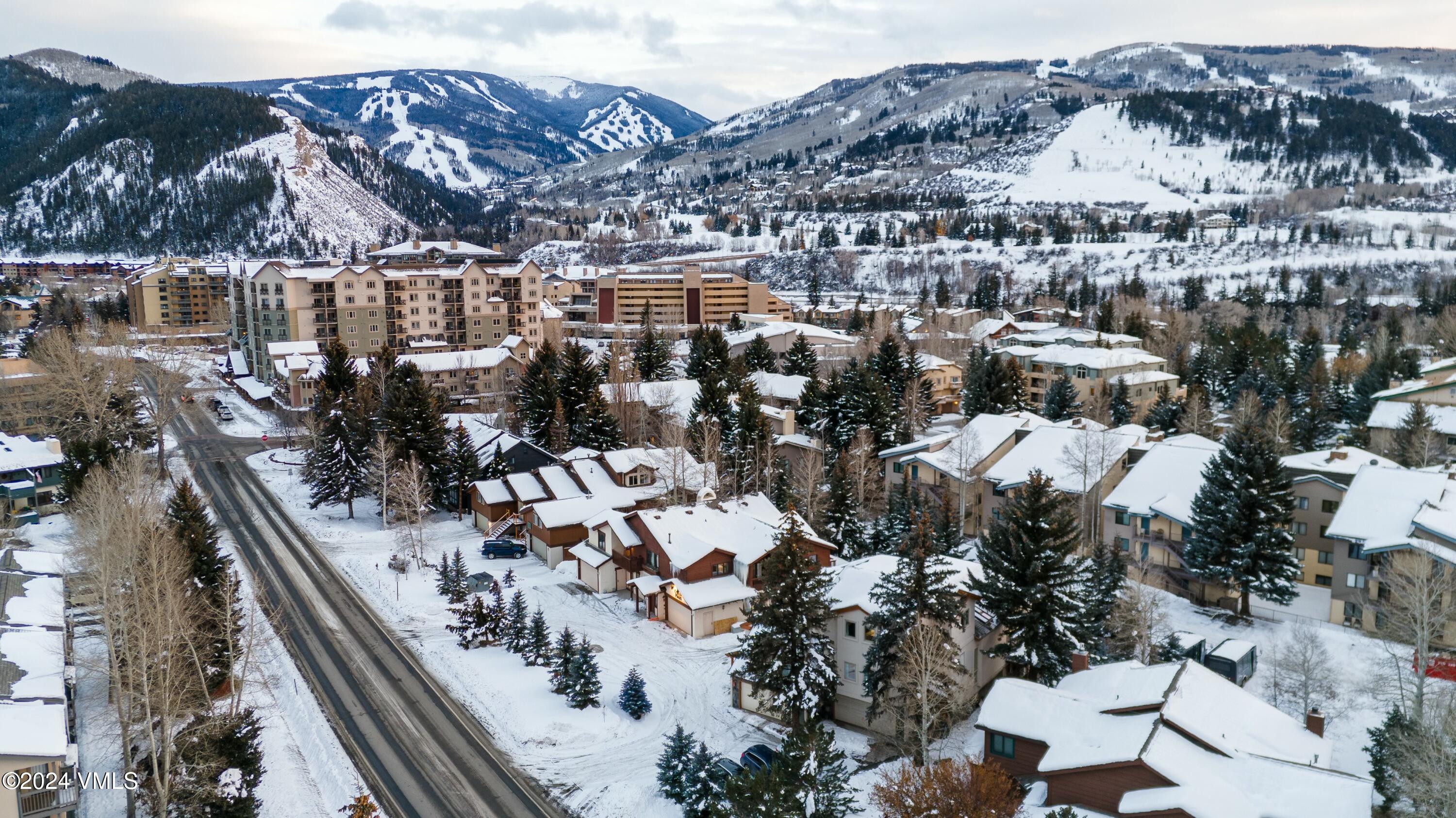 228 & 238 W Beaver Creek Boulevard, A & B Property Photo 42