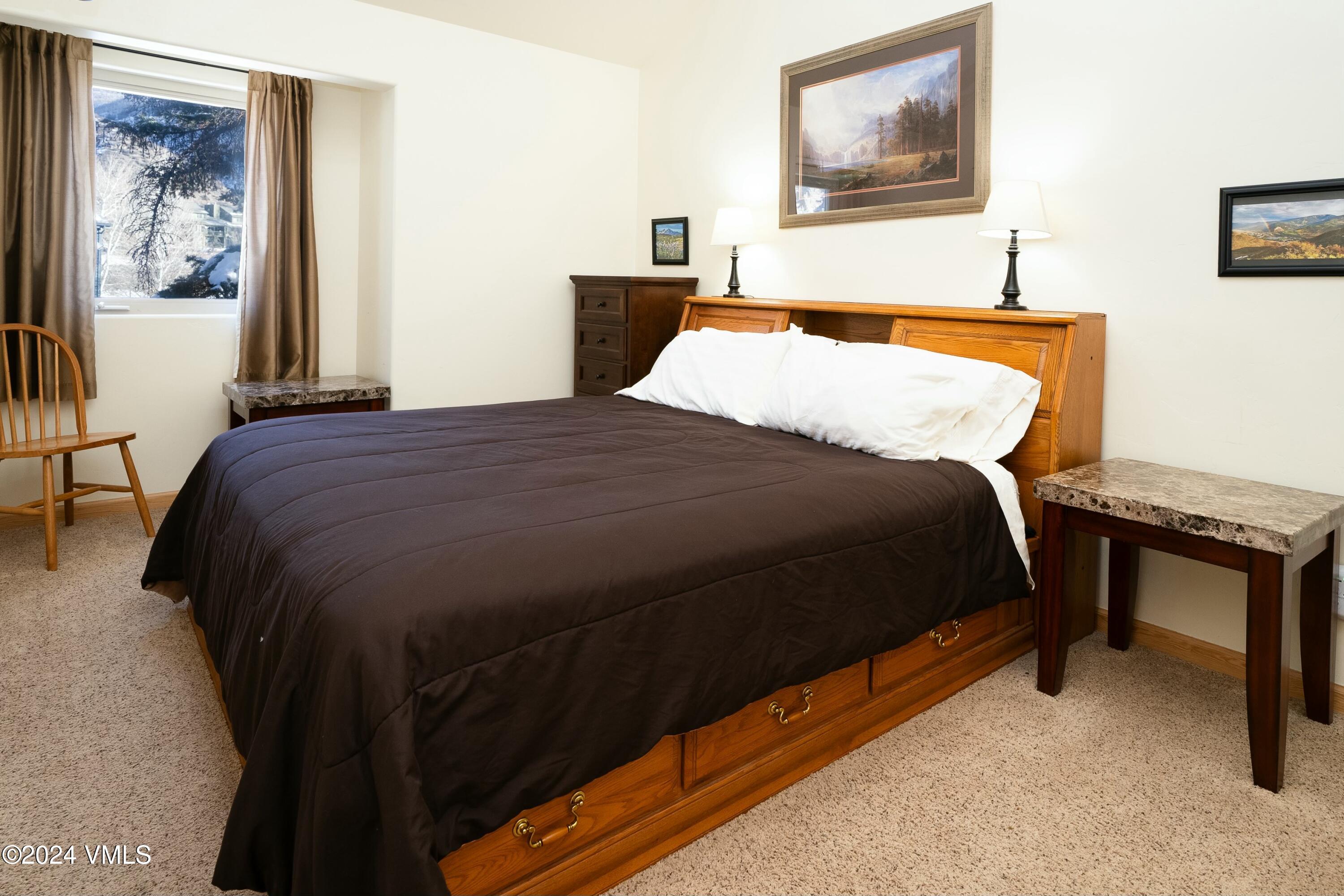 238 W Beaver Creek Boulevard, B Property Photo 13