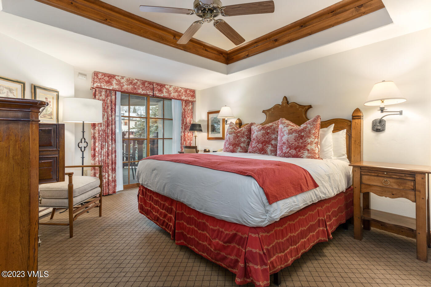 242 E Meadow Drive, 201-6 Property Photo 28