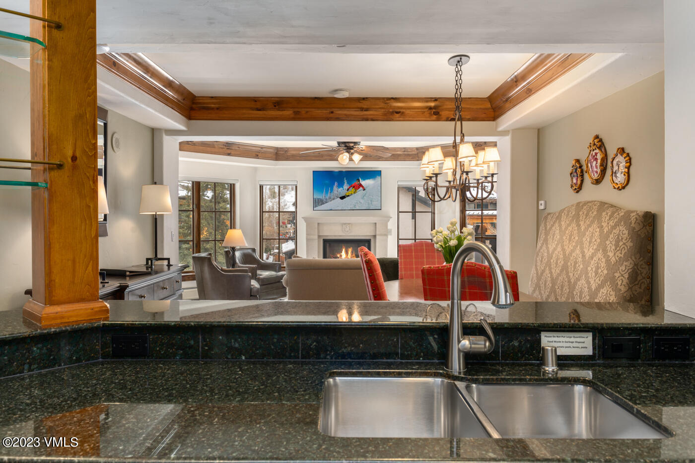 242 E Meadow Drive, 201-6 Property Photo 37