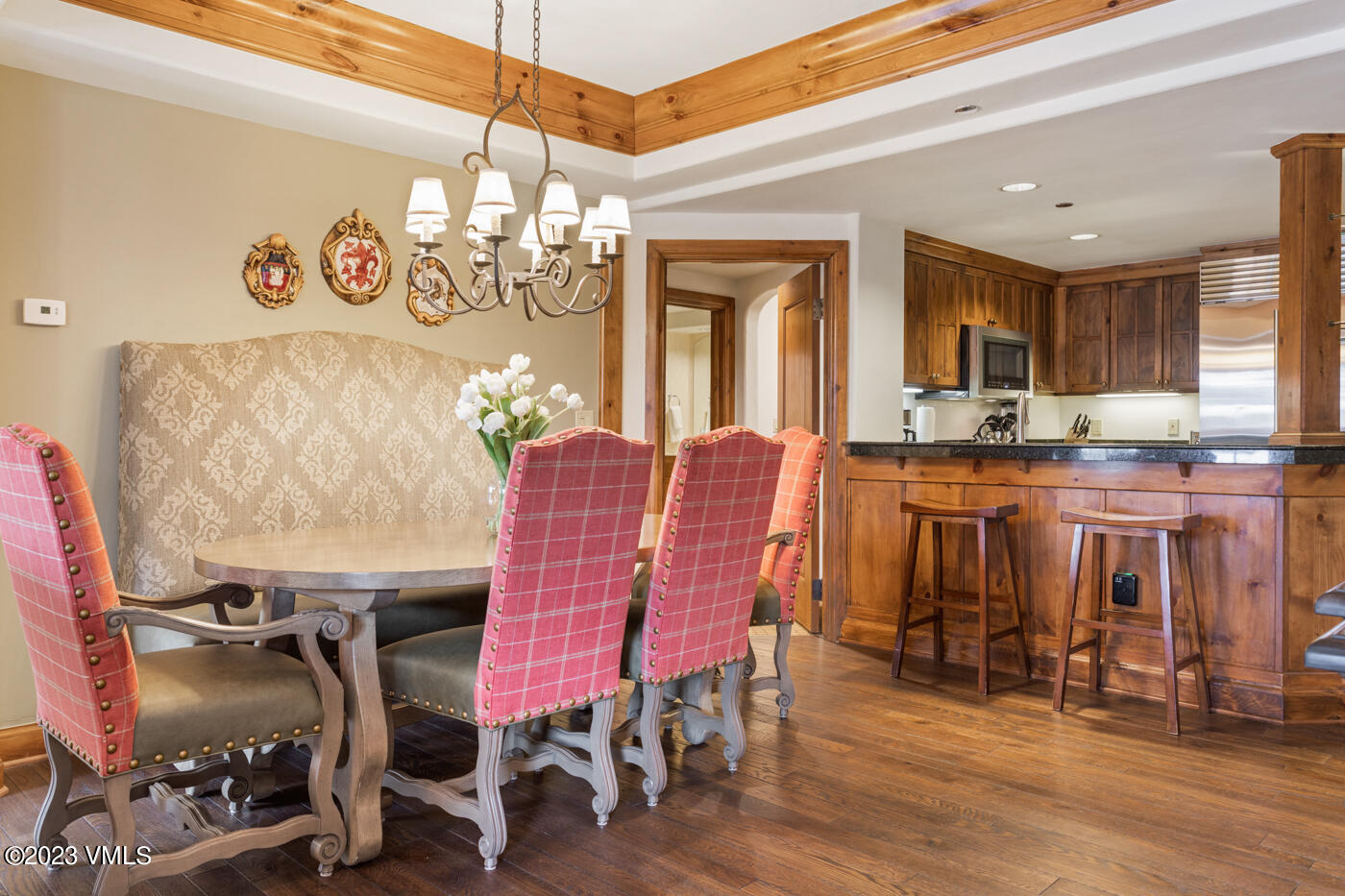 242 E Meadow Drive, 201-6 Property Photo 43