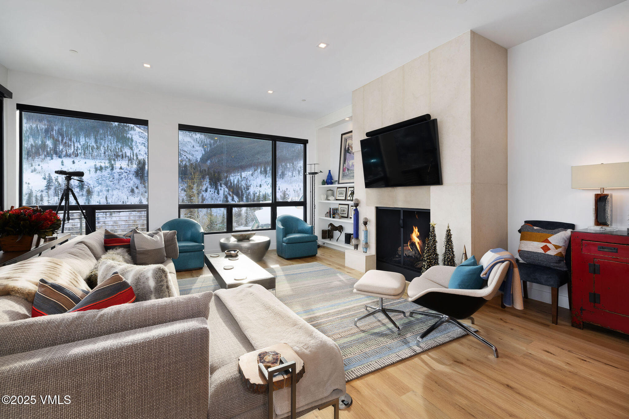 2699 Davos Trail E