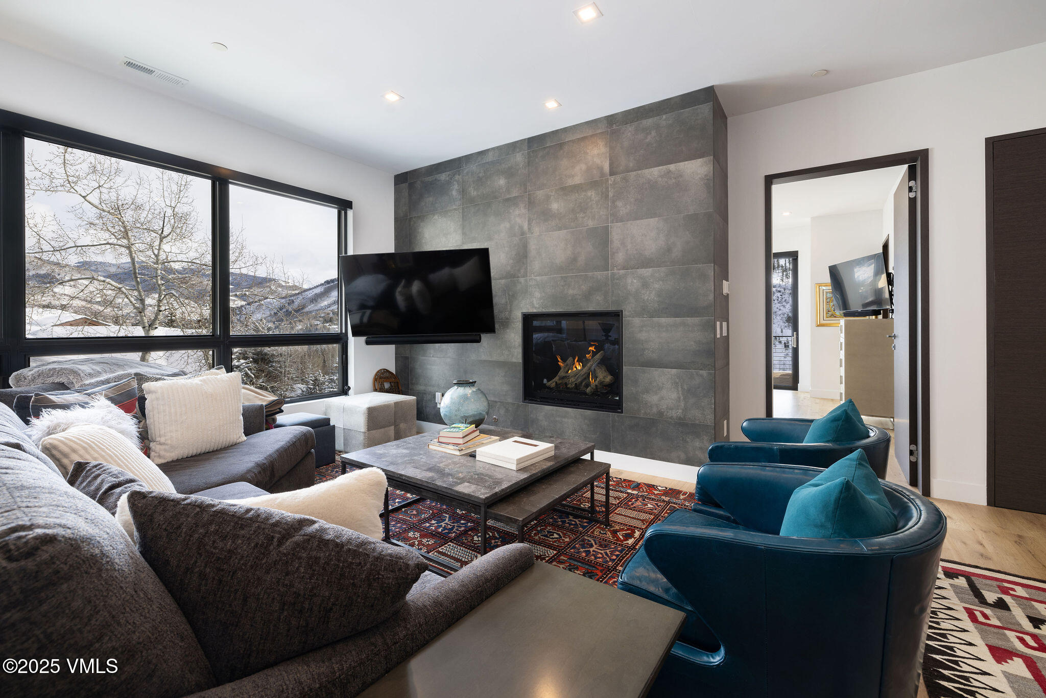 2699 Davos Trail E Property Photo 23