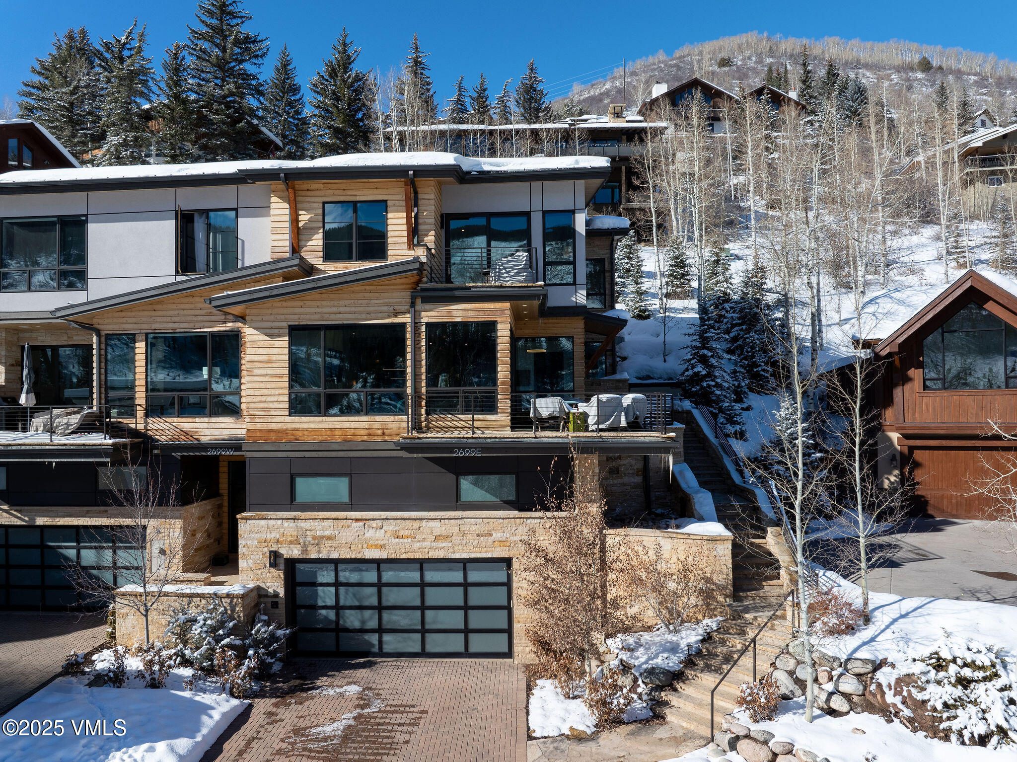 2699 Davos Trail E Property Photo 27
