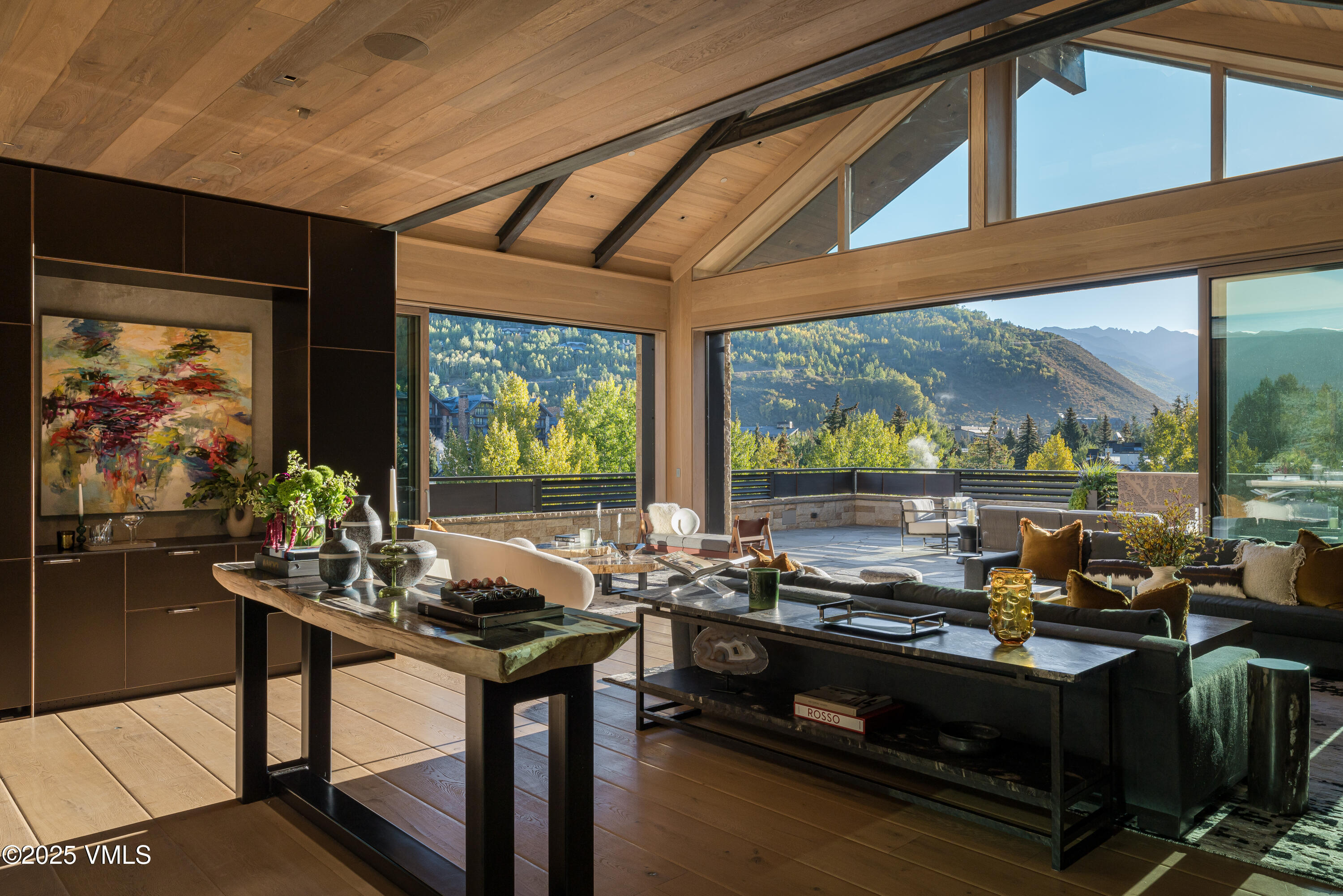 100 Vail Road Property Photo 1