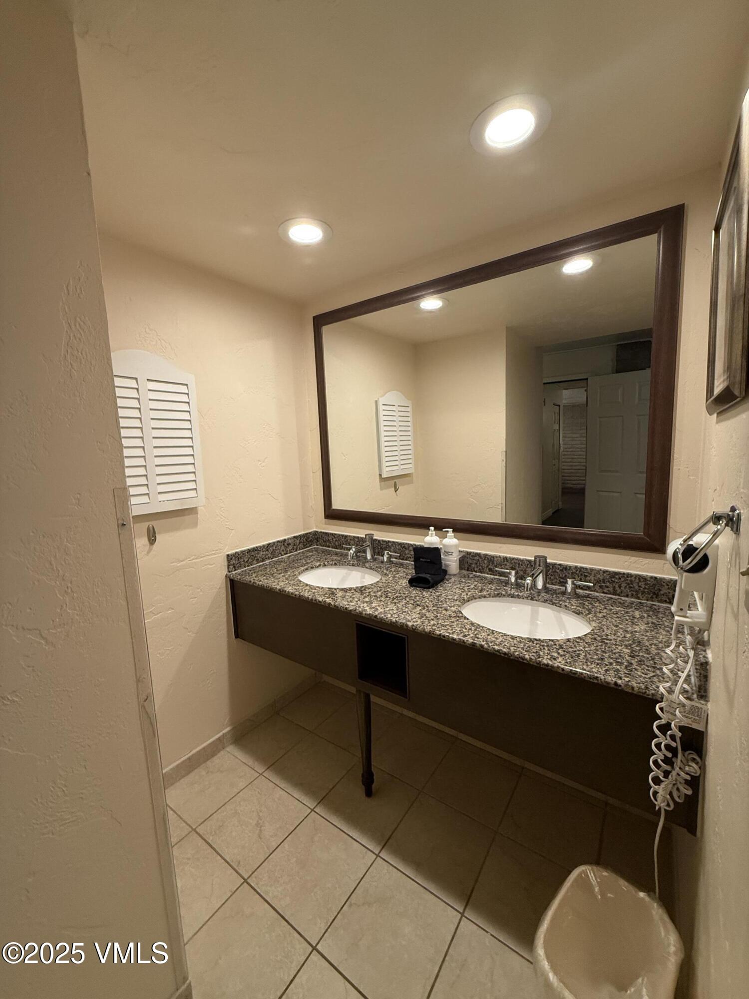 1020 Vail View Drive, 2201-39 Property Photo 9