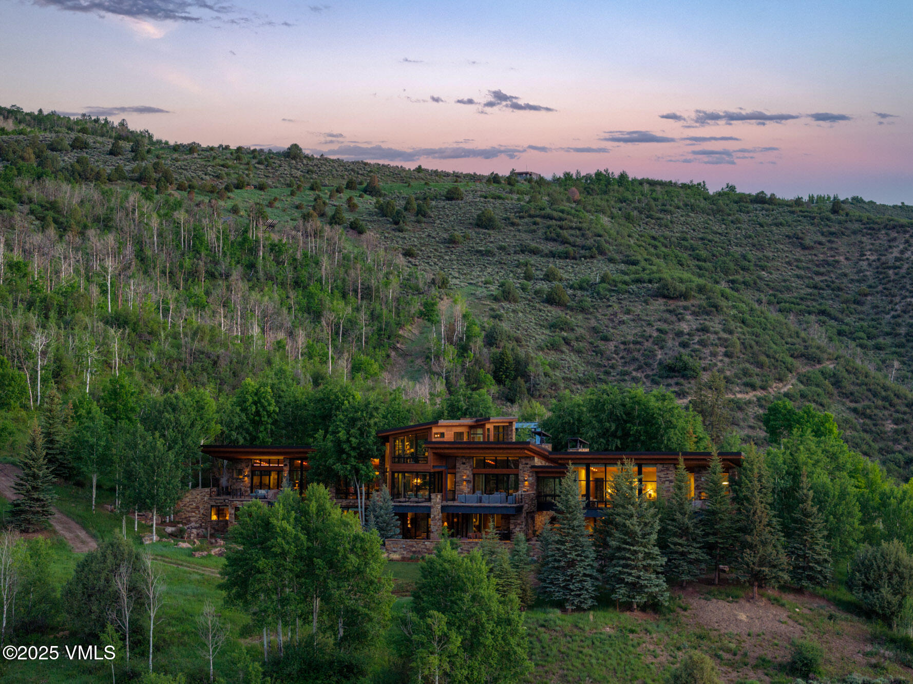 34 Whiskey Ridge Property Photo 2