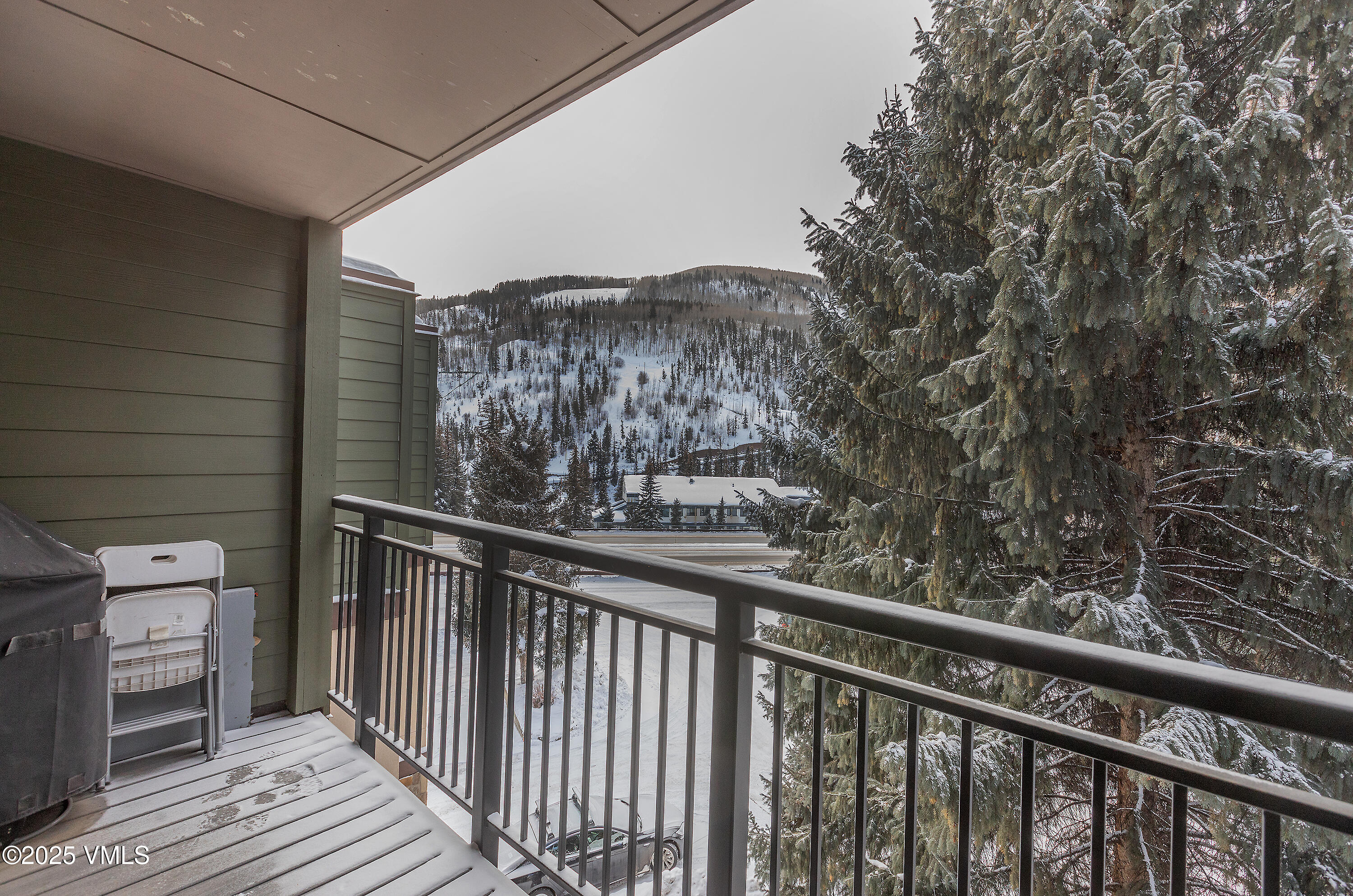 963 Lions Ridge Loop, 534 Property Photo 4