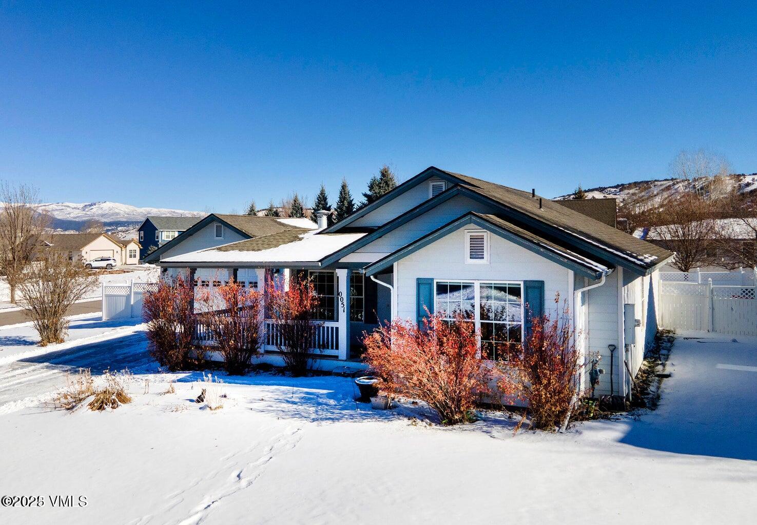 51 Autumn Glen Street Property Photo 1