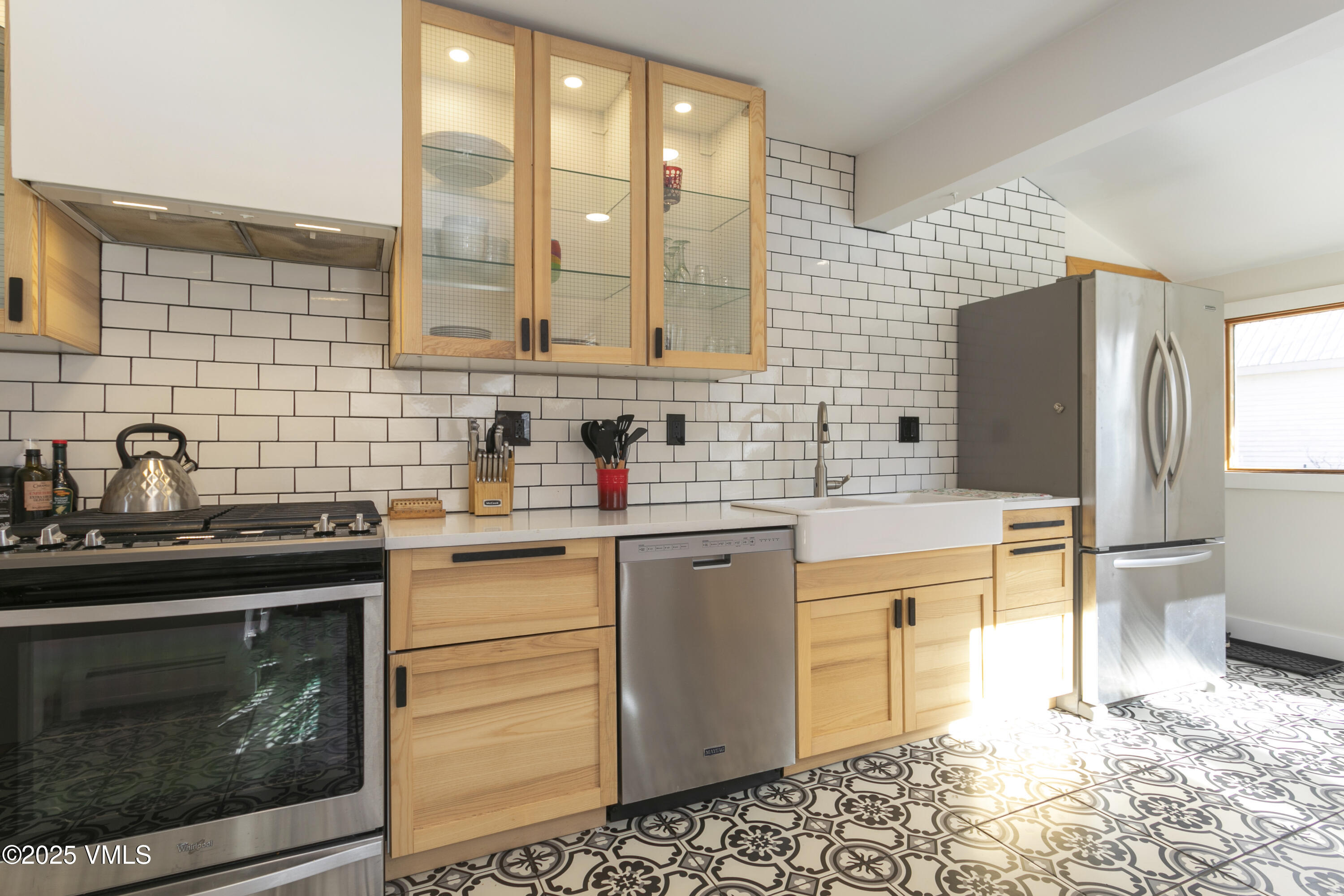 304 Wall Street Property Photo 12