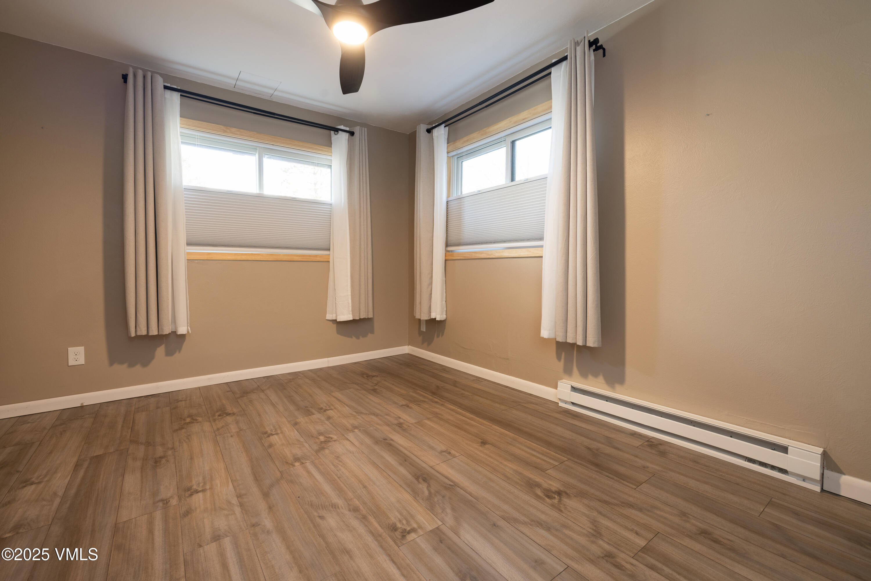 544 E Third Street, E-104 Property Photo 7