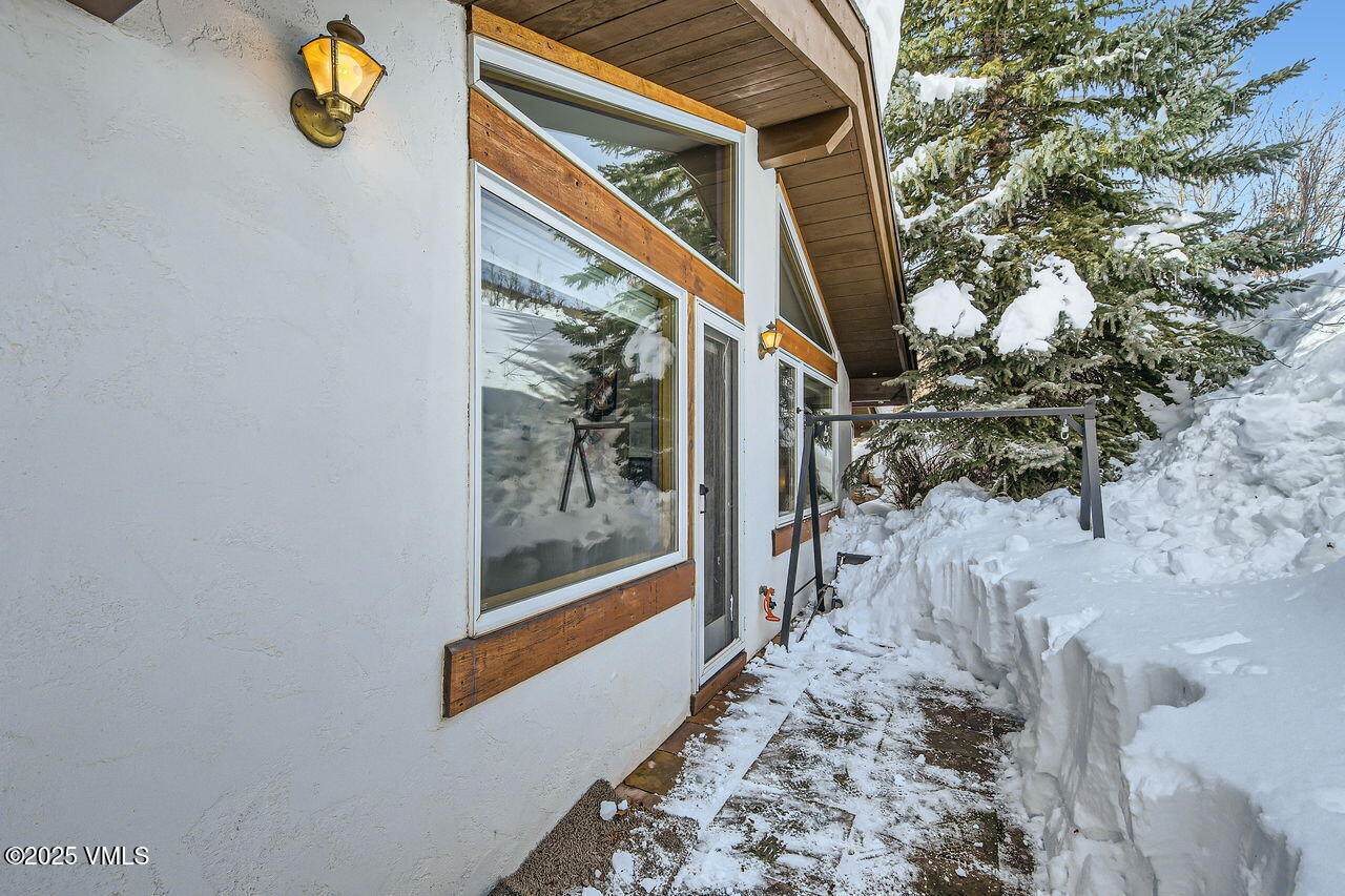 4173 Spruce Way Property Photo 28