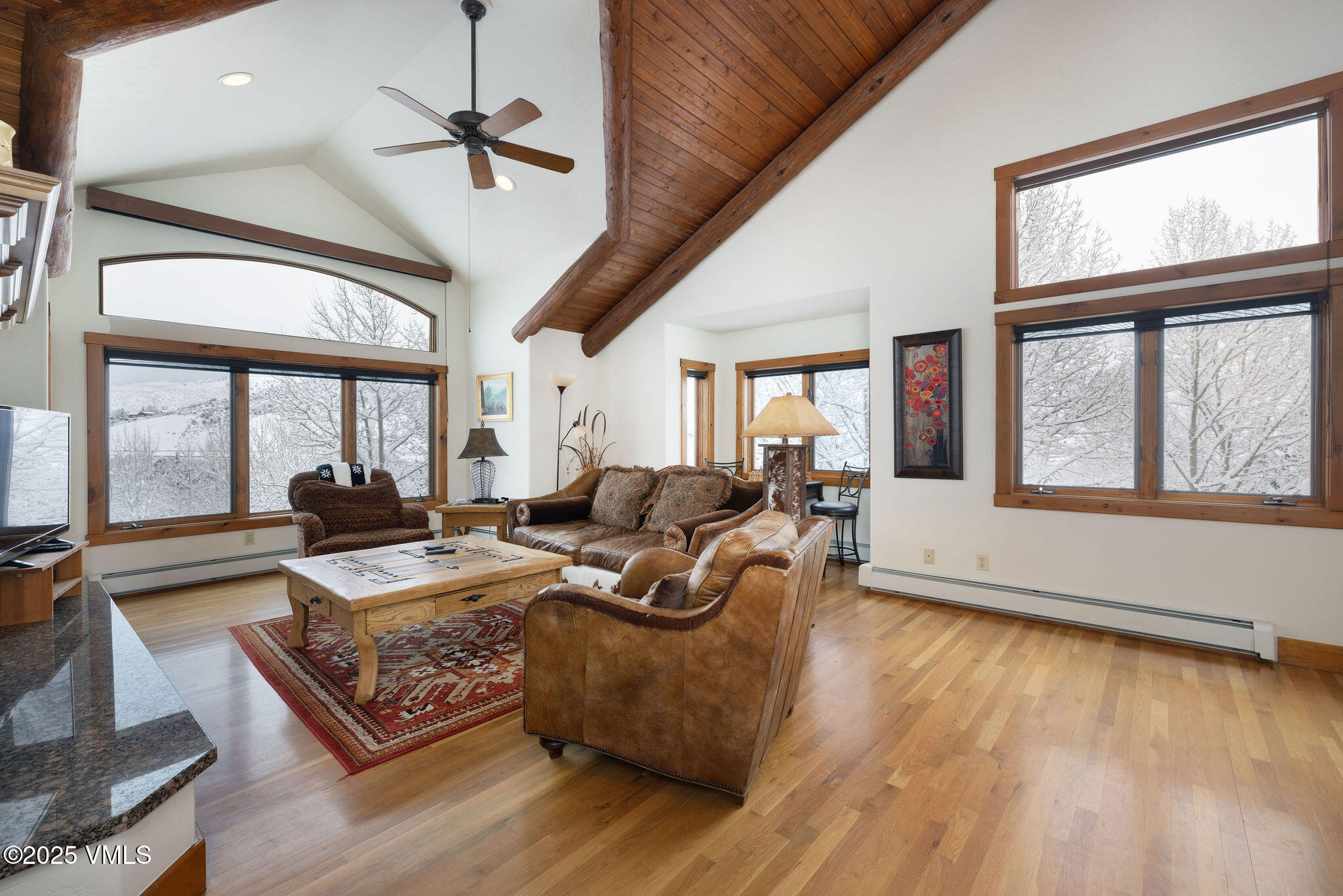 135 Knudson Ranch Road Property Photo 2