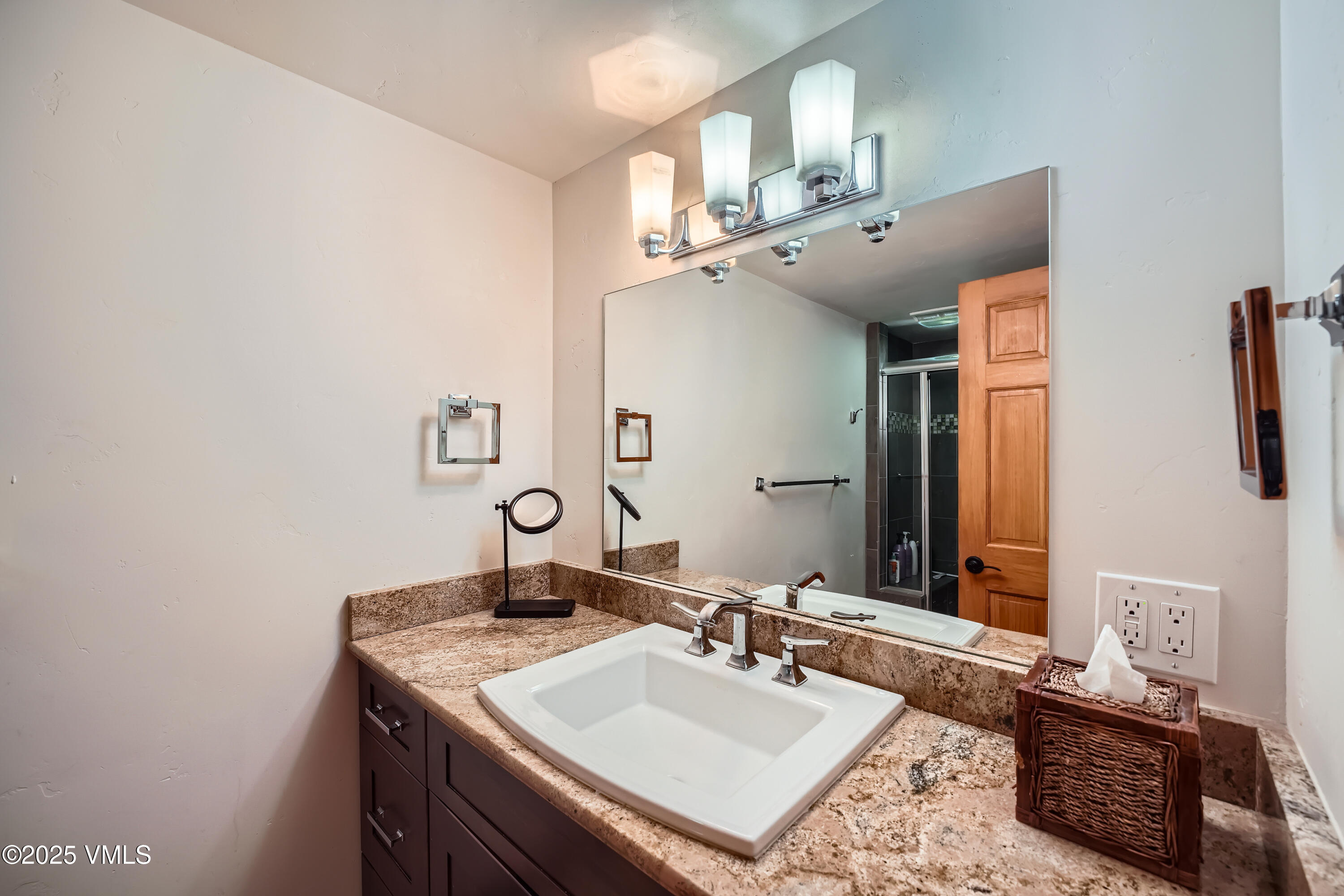 2875 Manns Ranch Road, J-2 Property Photo 19
