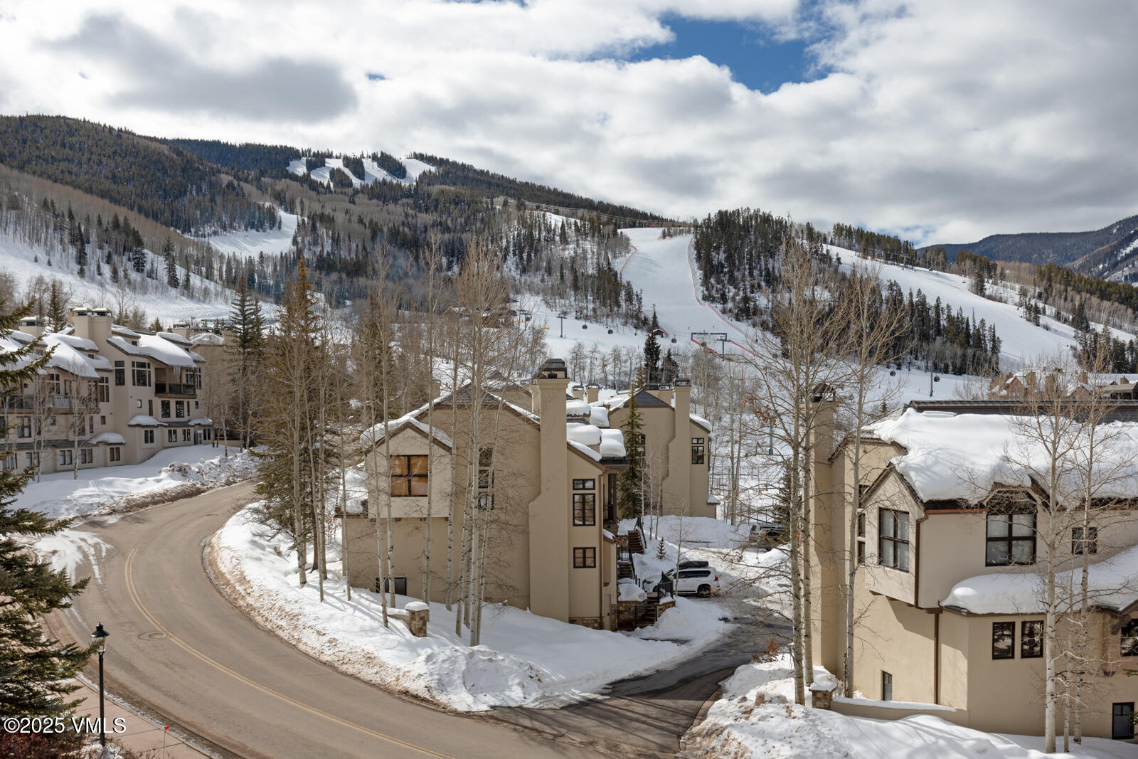 51 Meadow Lane, B-5 Property Photo 16
