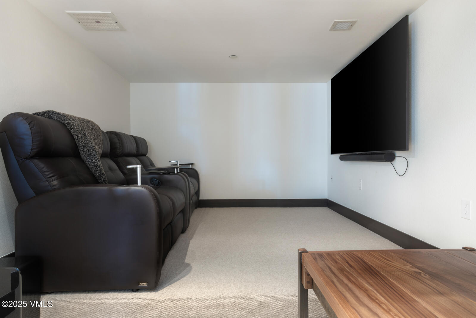 51 Meadow Lane, B-5 Property Photo 31