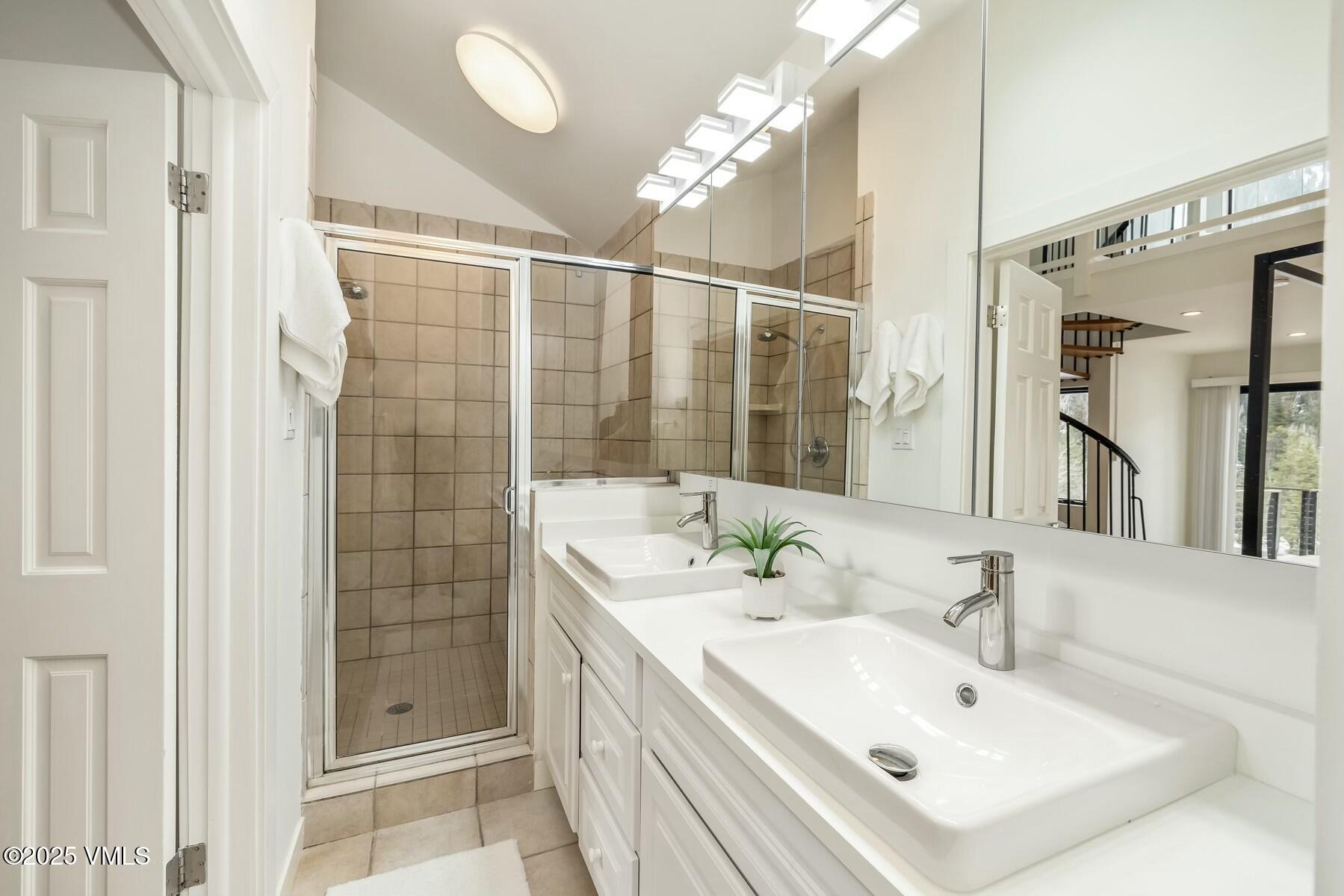 4545 Bighorn Road Property Photo 15