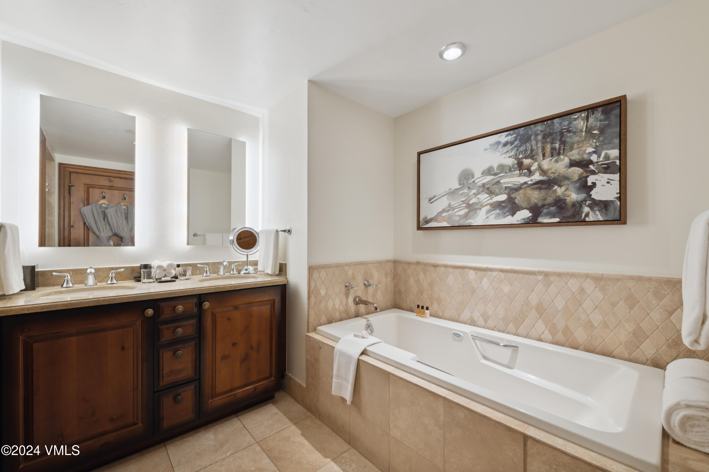100 E Thomas, 3051 Property Photo 23