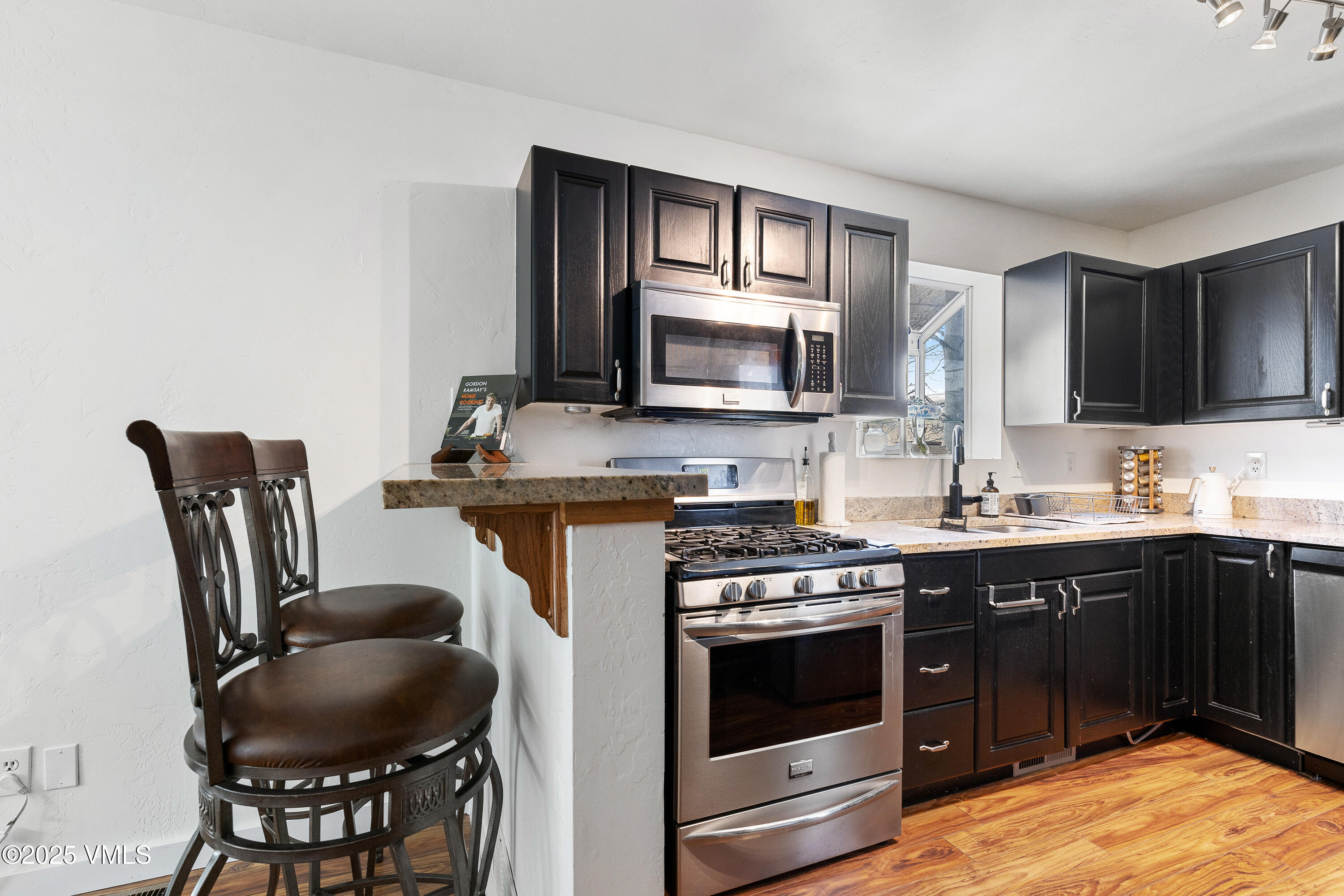 1000 Homestead Drive, 19 Property Photo 6