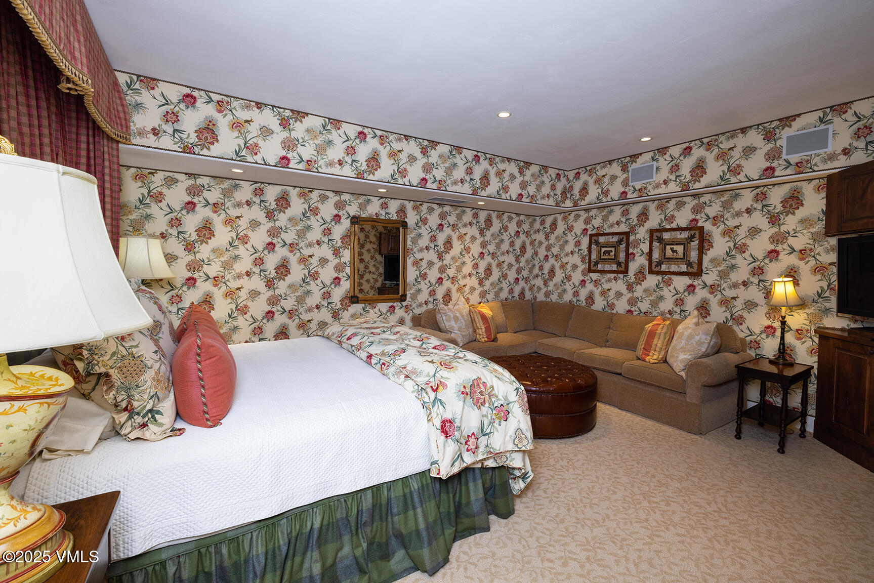 933 Strawberry Park Road Property Photo 33