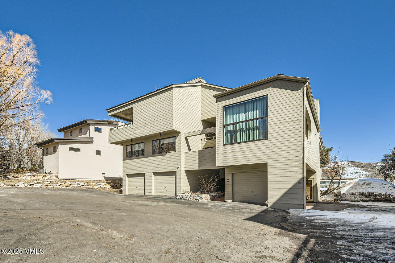 1121 Berry Creek Road, D-2 Property Photo 1