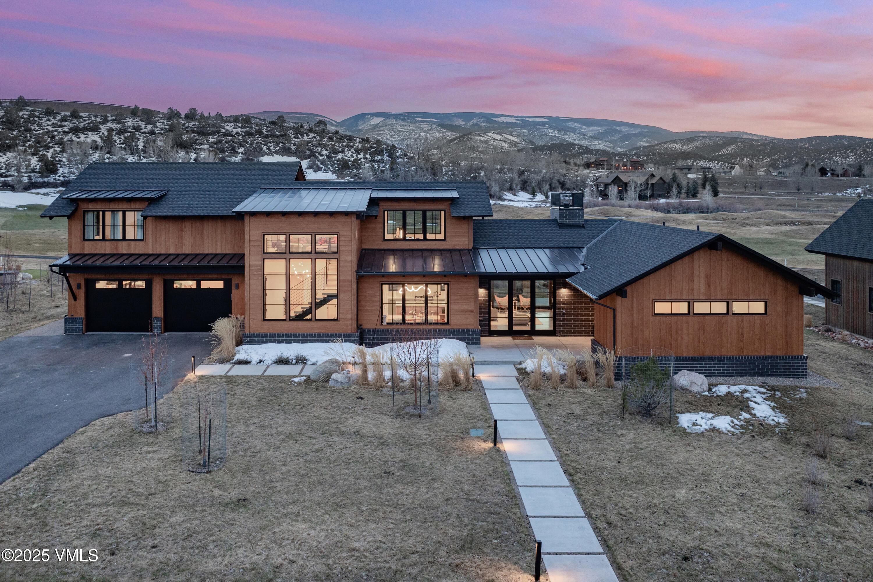 2154 Eagle Ranch Road Property Photo