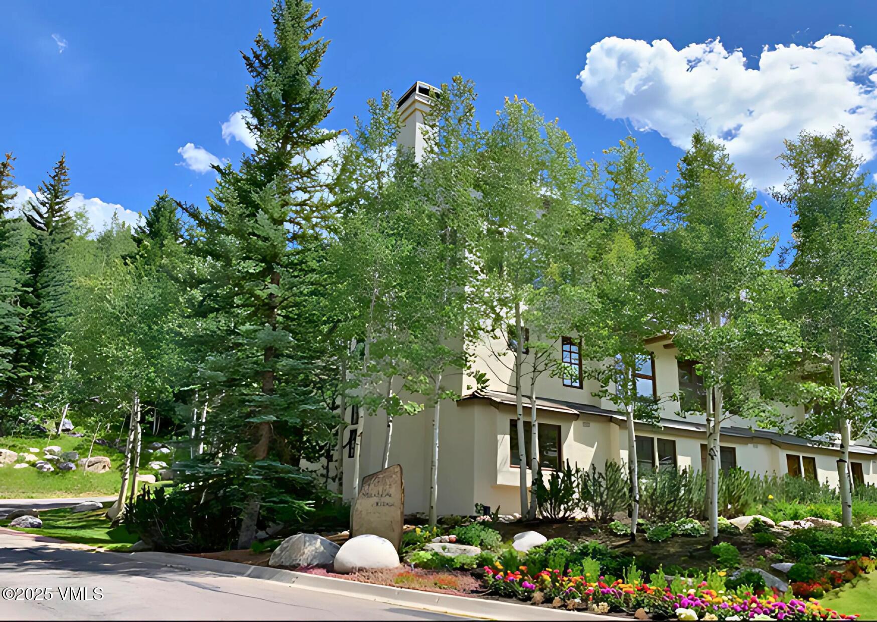 17 Meadow Court, E-5 Property Photo 44