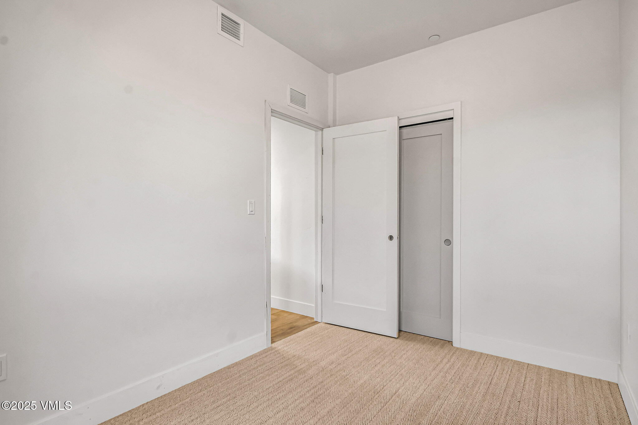 91 Mount Hope Circle, C101 Property Photo 9