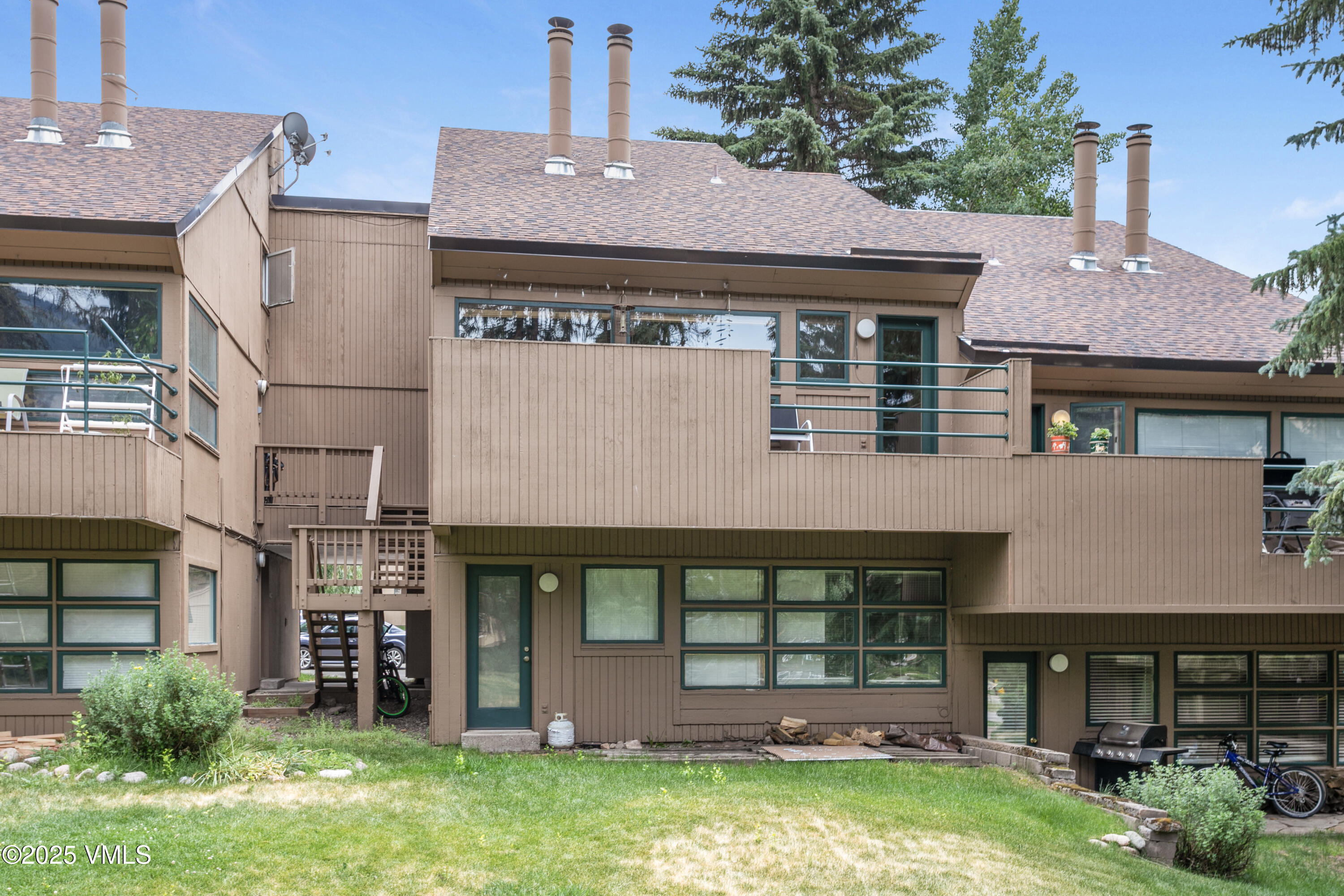 3941 Bighorn, 4-i Property Photo 1