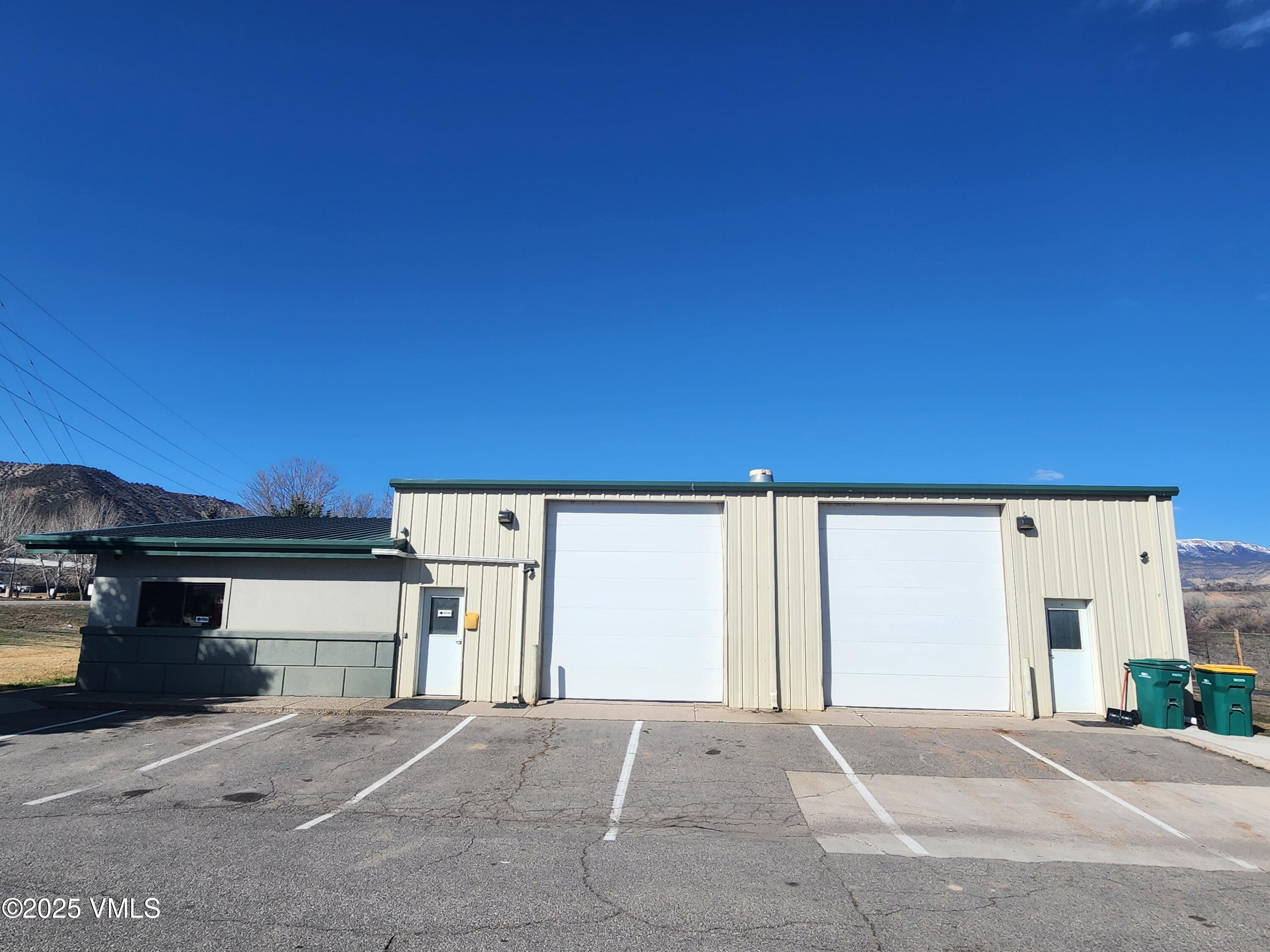 2102 Airport Road Property Photo 2