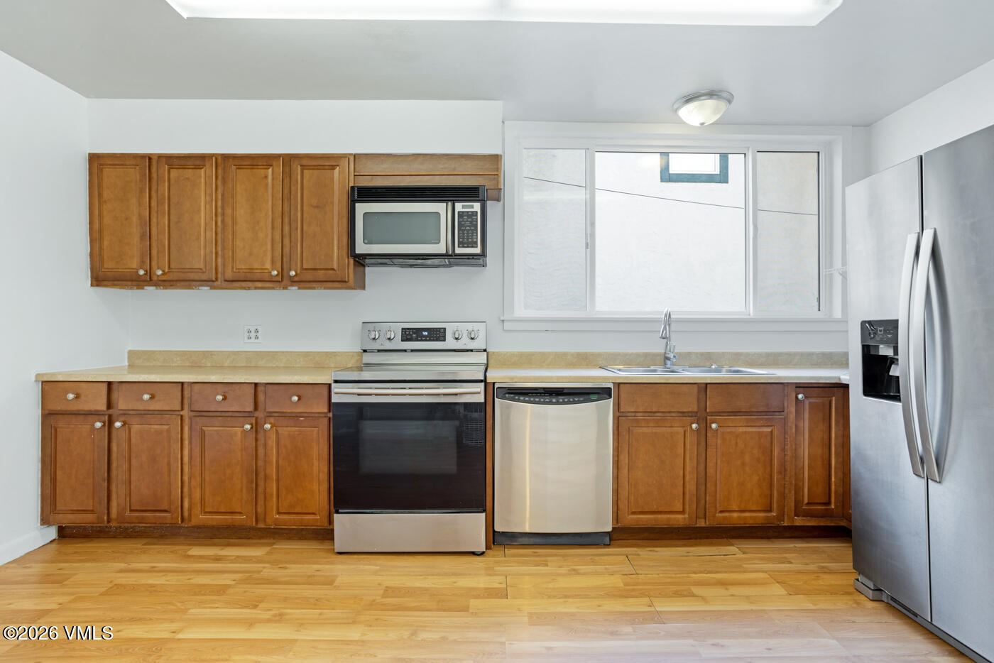 425 Broadway Street Property Photo 11