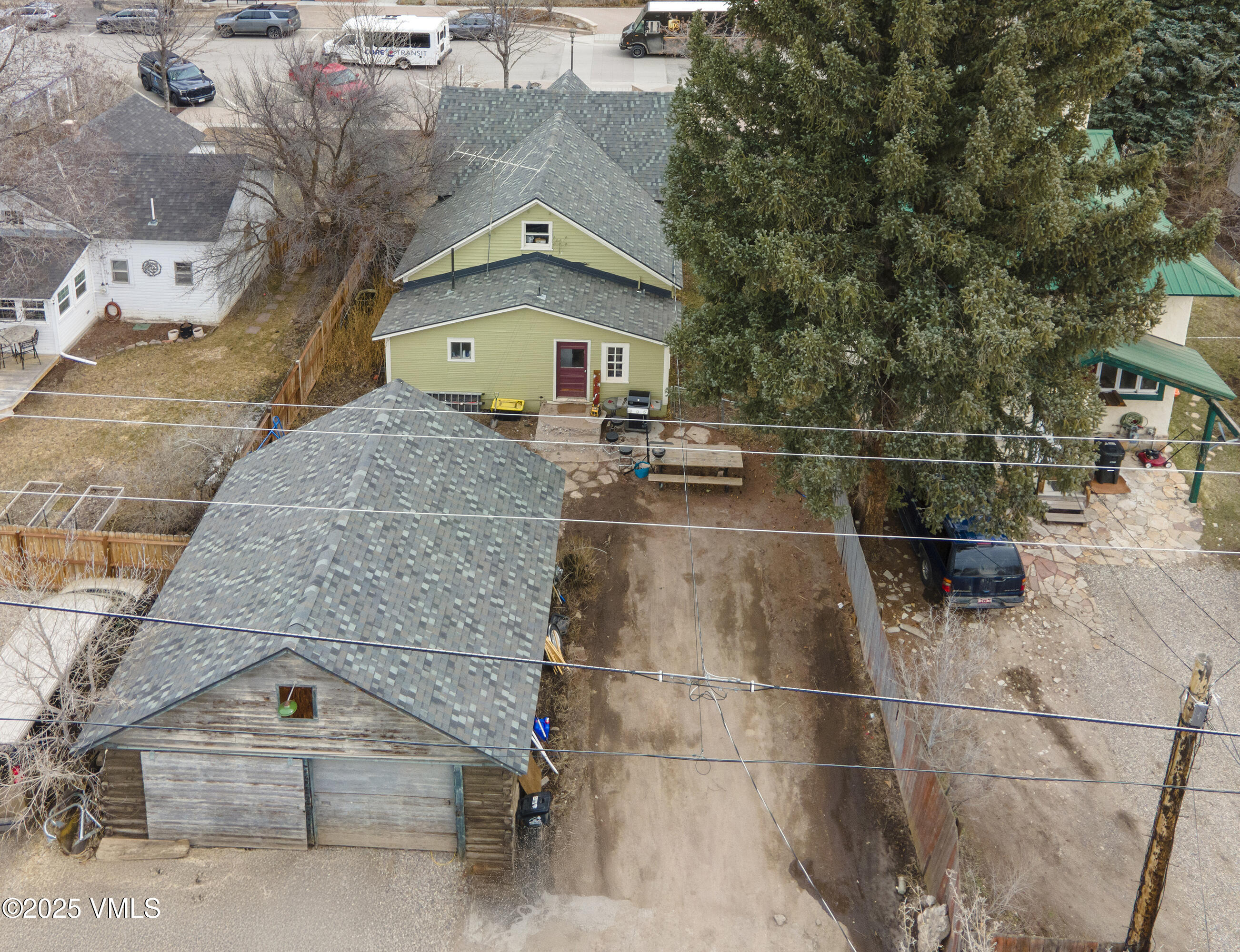 425 Broadway Street Property Photo 26
