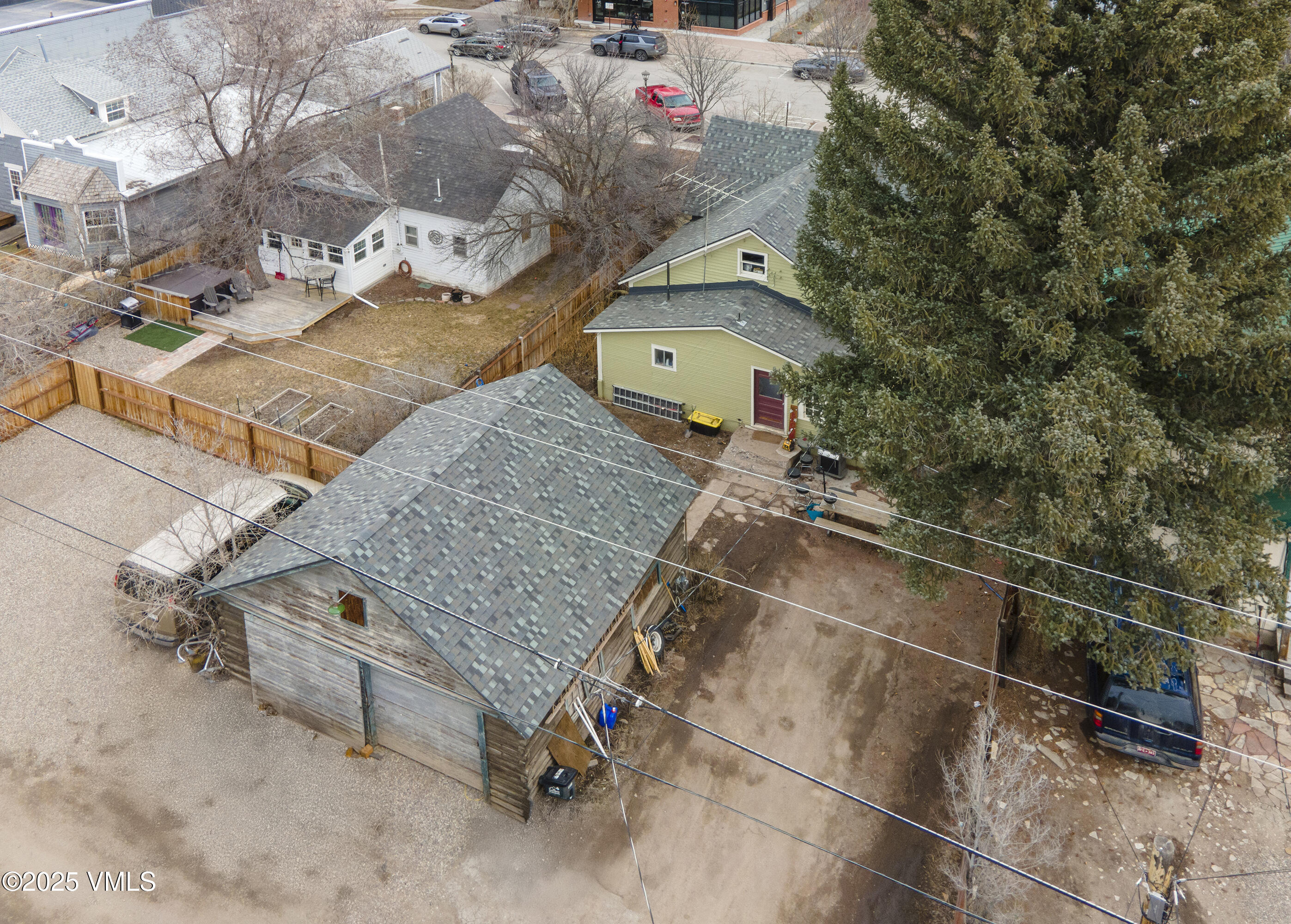 425 Broadway Street Property Photo 27