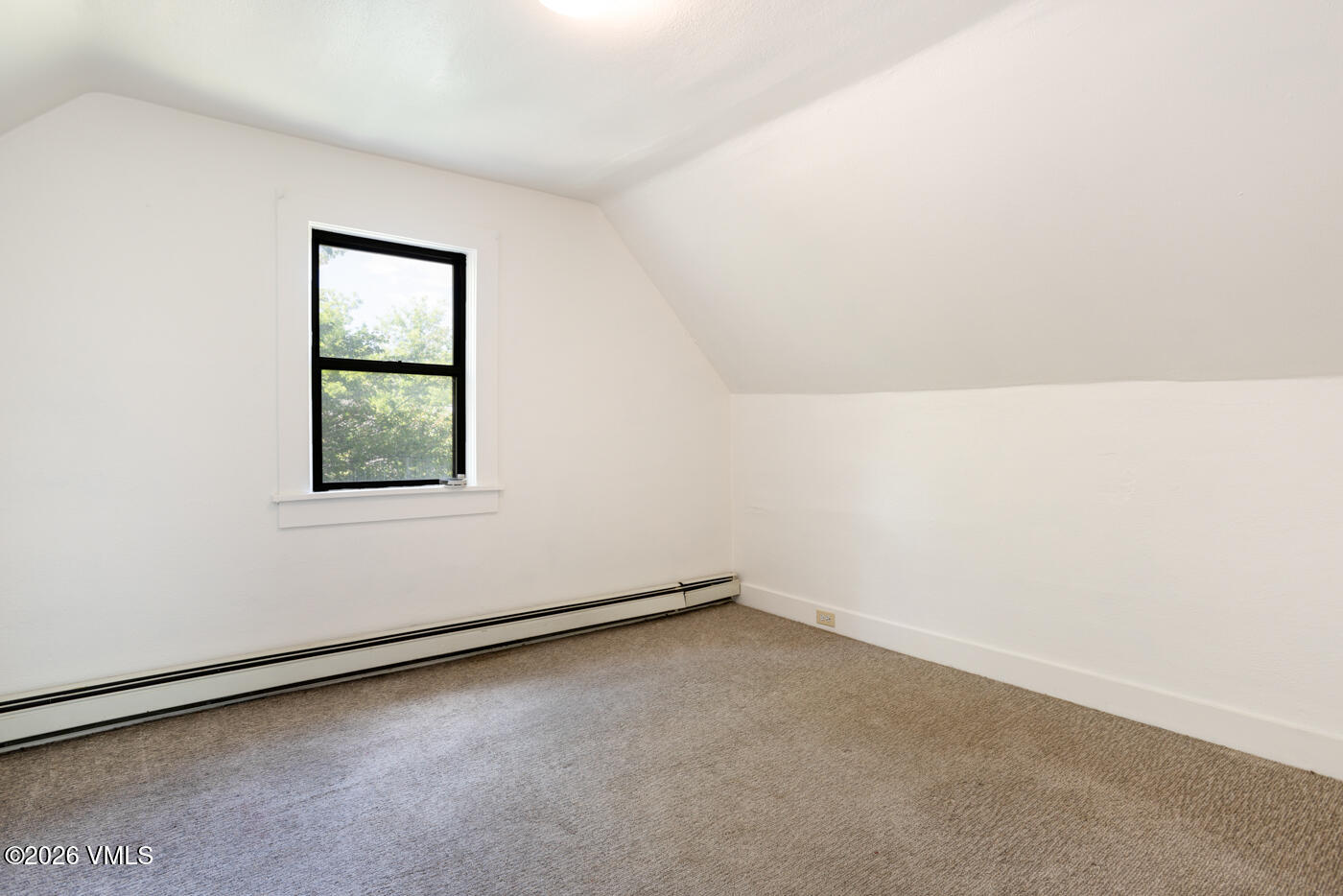 425 Broadway Street Property Photo 17